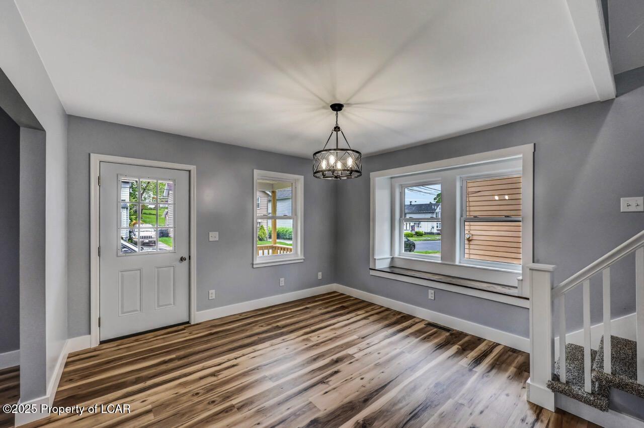 738 Bennett Street, Luzerne, Idaho image 3
