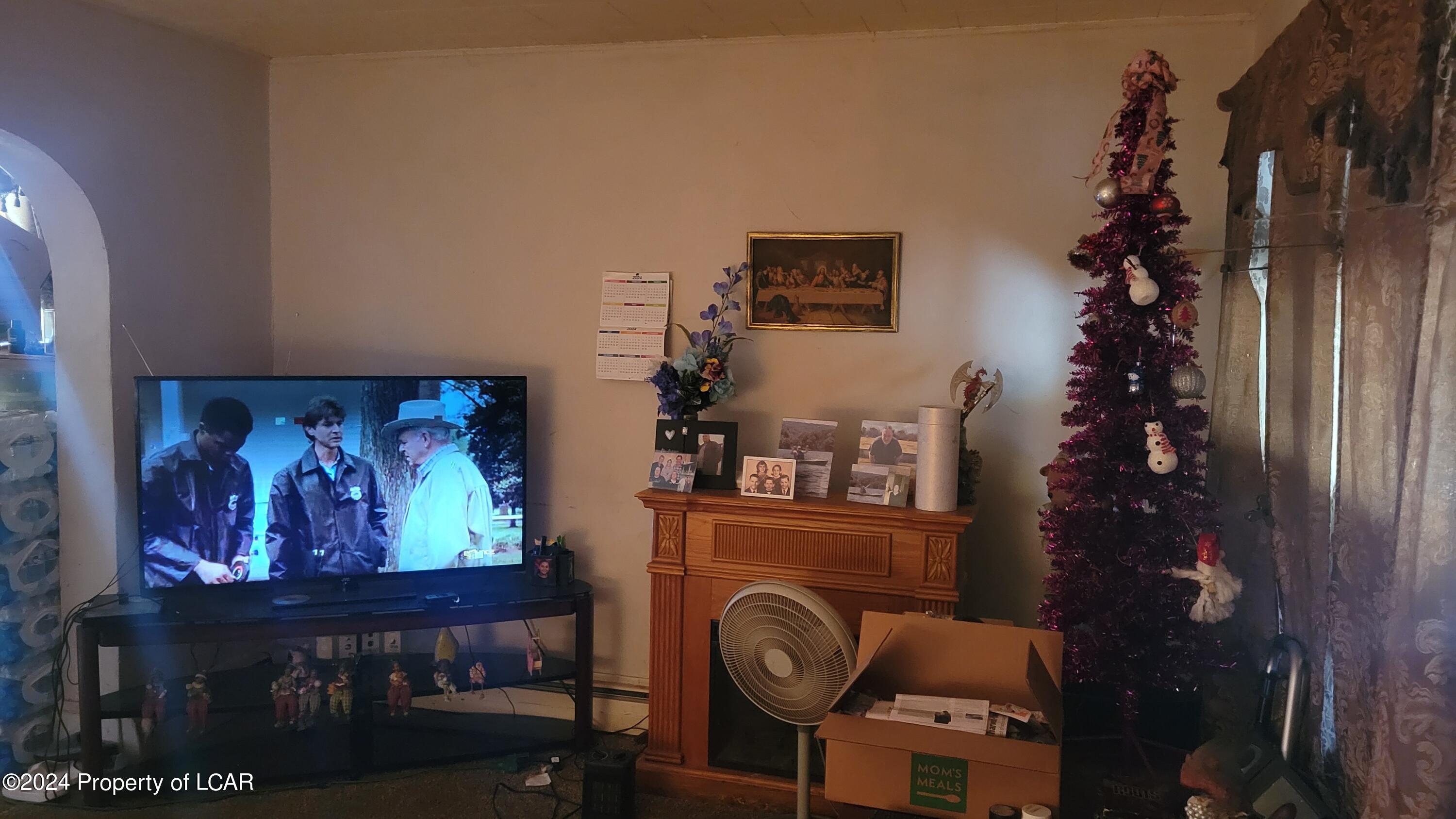 Edwardsville, Pennsylvania 18704, United States, 6 Bedrooms Bedrooms, ,2 BathroomsBathrooms,Residential,Active,54336