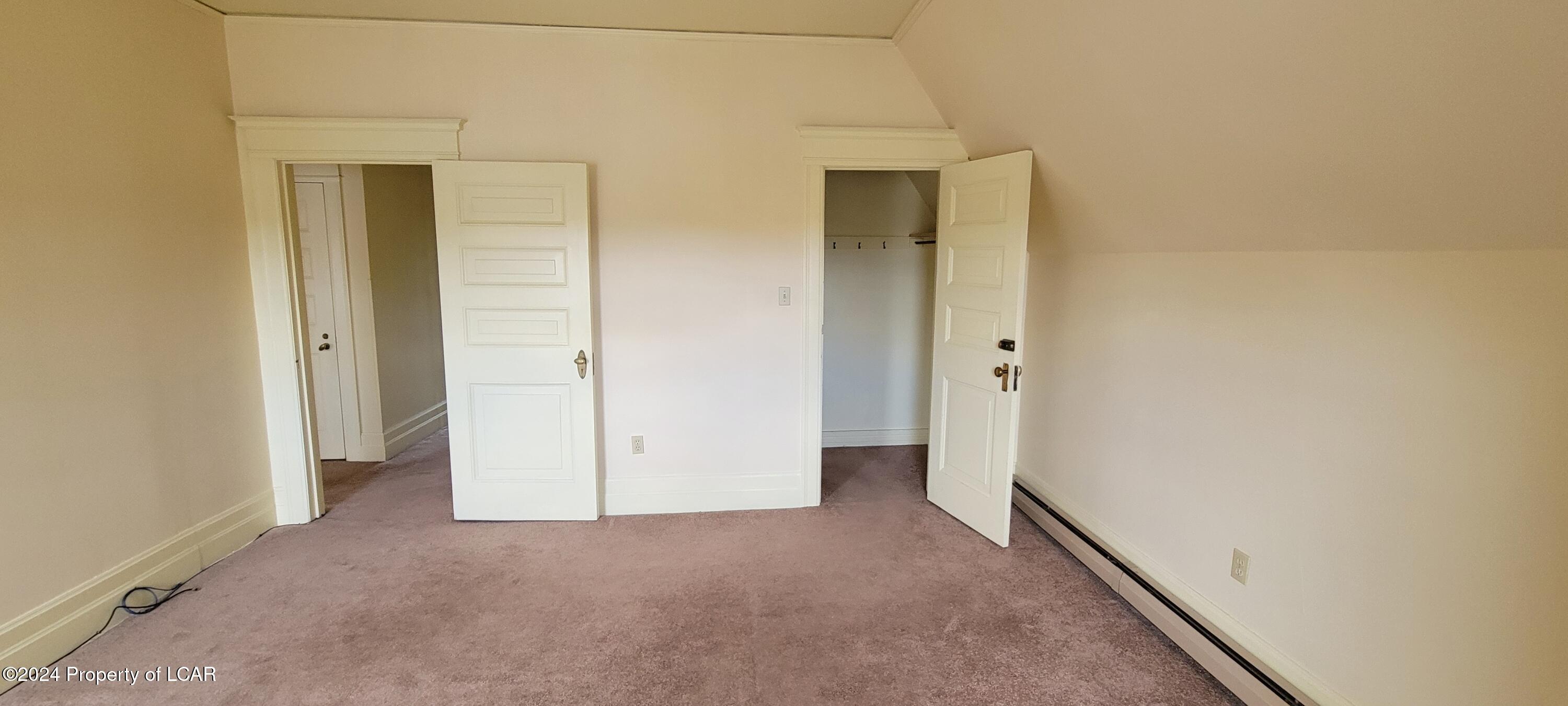 Wilkes-Barre, Pennsylvania 18702, United States, 3 Bedrooms Bedrooms, ,1 BathroomBathrooms,Residential,Active,31734