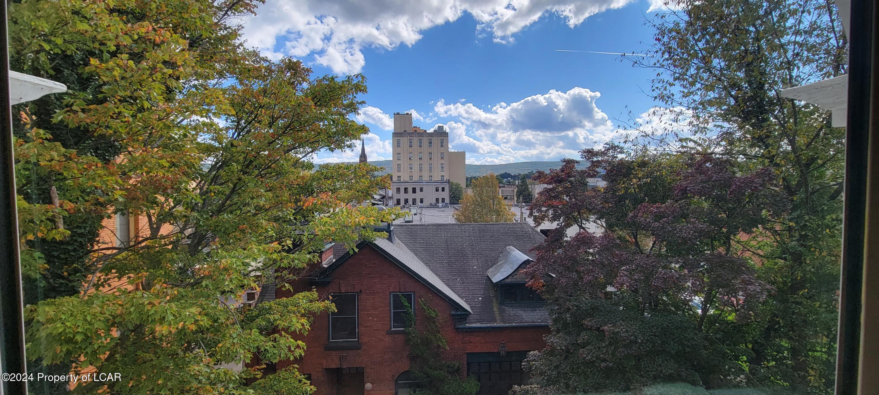 Wilkes-Barre, Pennsylvania 18702, United States, 3 Bedrooms Bedrooms, ,1 BathroomBathrooms,Residential,Active,31734