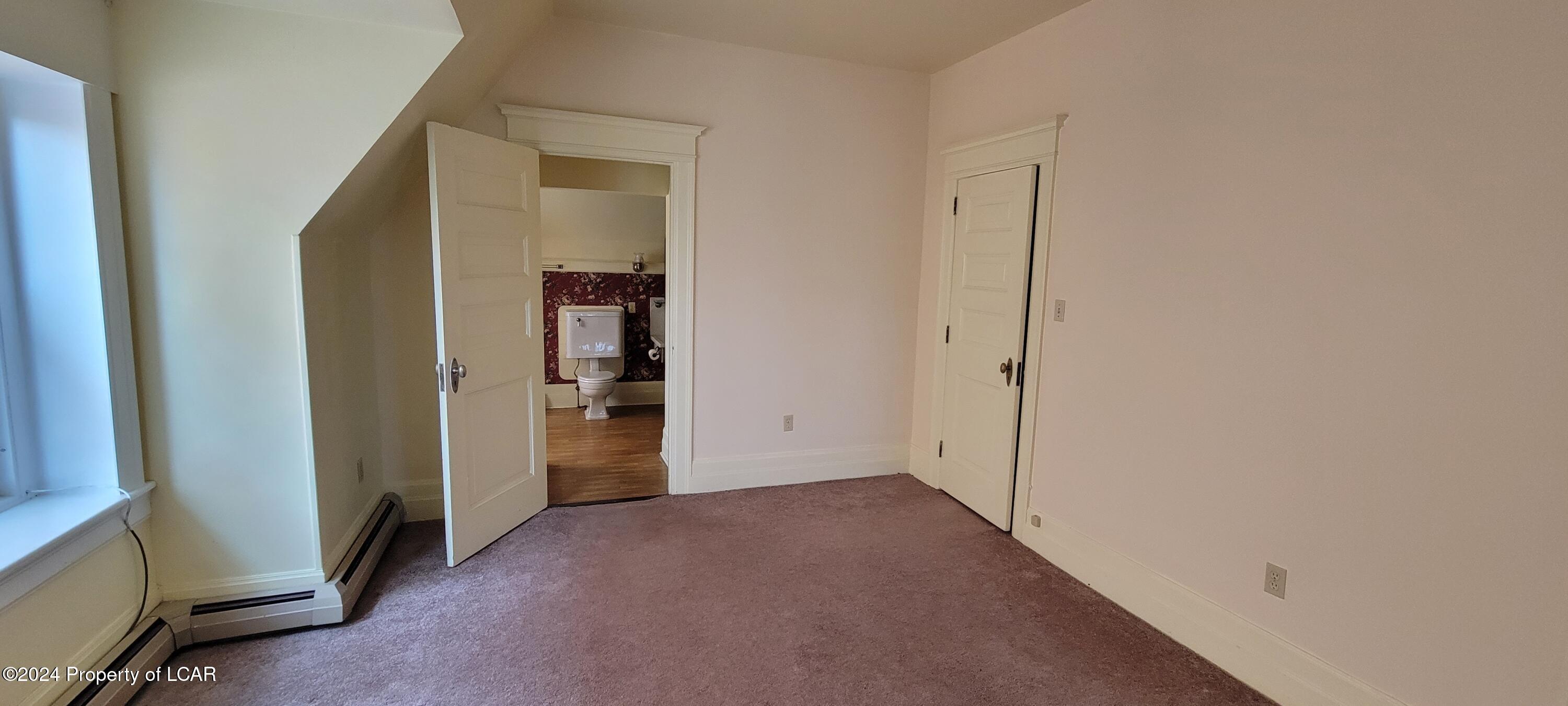 Wilkes-Barre, Pennsylvania 18702, United States, 3 Bedrooms Bedrooms, ,1 BathroomBathrooms,Residential,Active,31734