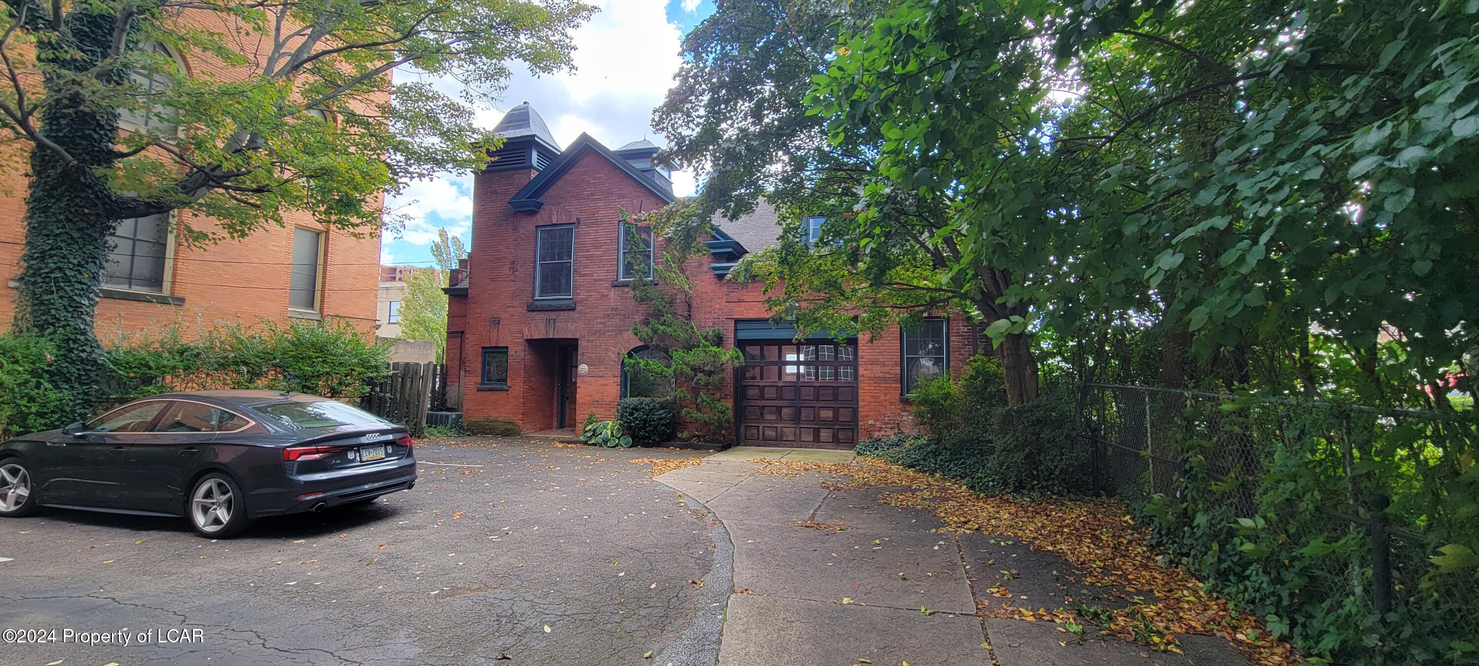 Wilkes-Barre, Pennsylvania 18702, United States, 3 Bedrooms Bedrooms, ,1 BathroomBathrooms,Residential,Active,31734