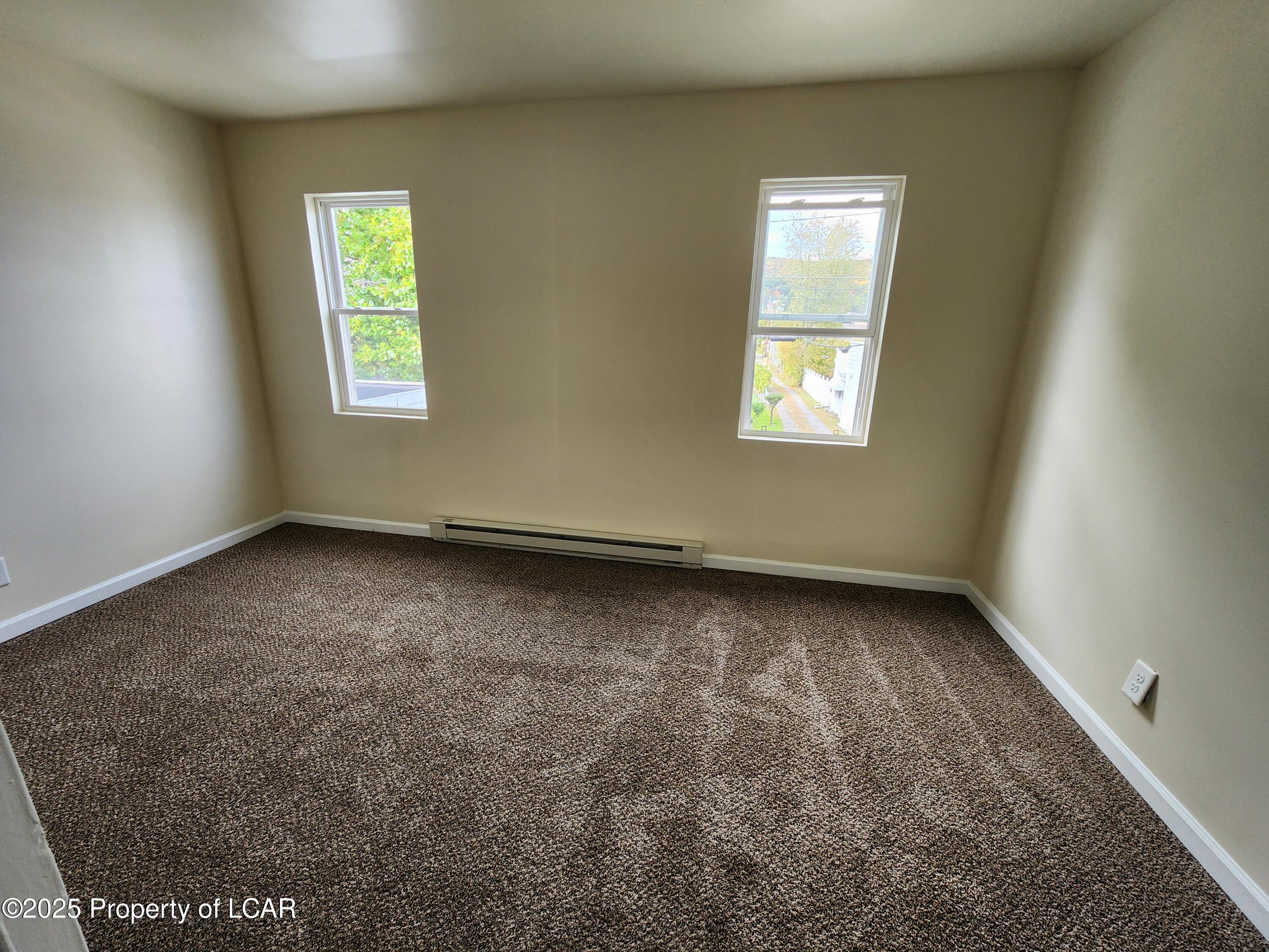 Luzerne, Pennsylvania 18709, United States, 3 Bedrooms Bedrooms, ,1 BathroomBathrooms,Residential,Active,252301