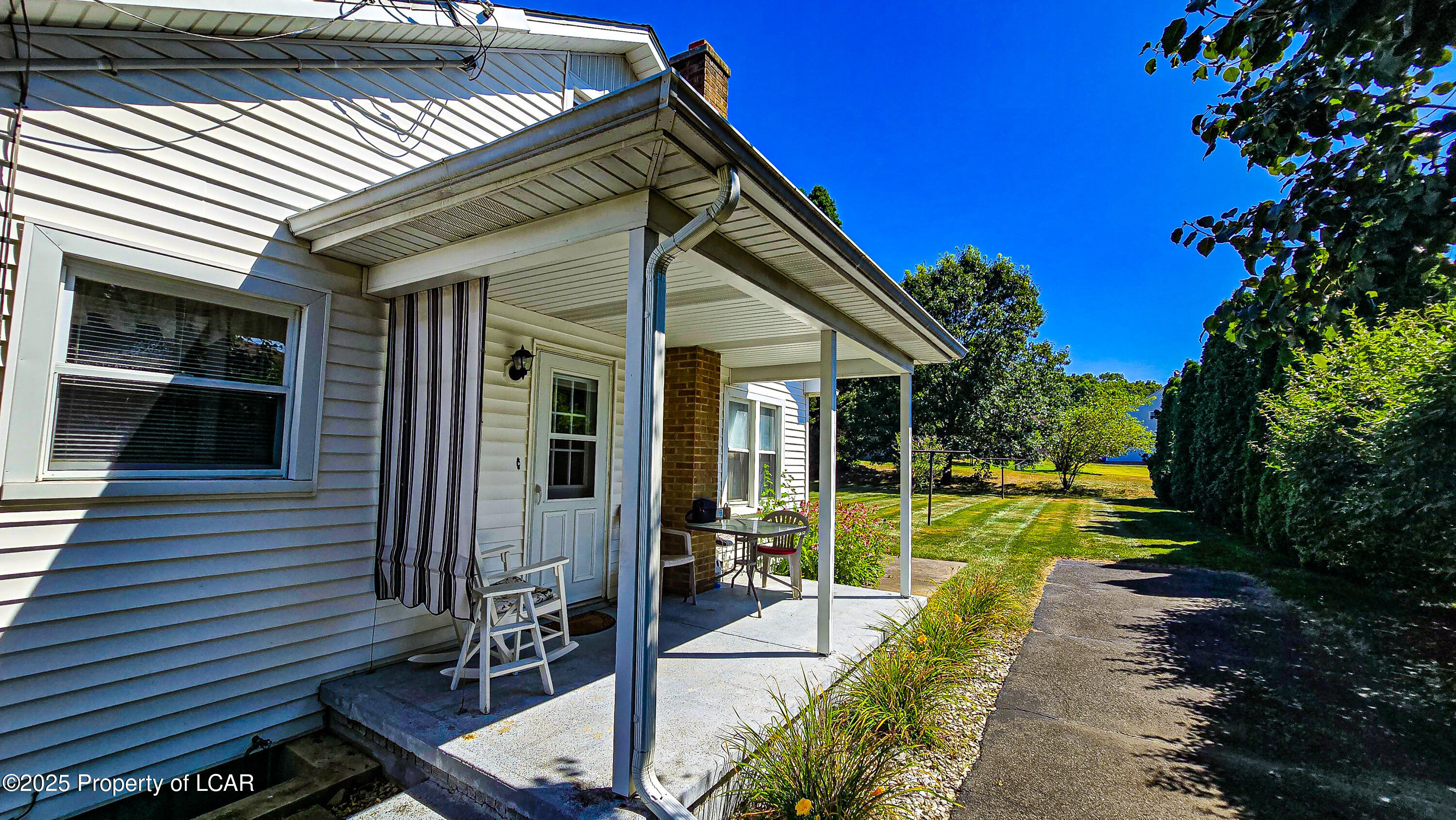 Old Forge, Pennsylvania 18518, United States, 2 Bedrooms Bedrooms, ,1 BathroomBathrooms,Residential,Active,190230