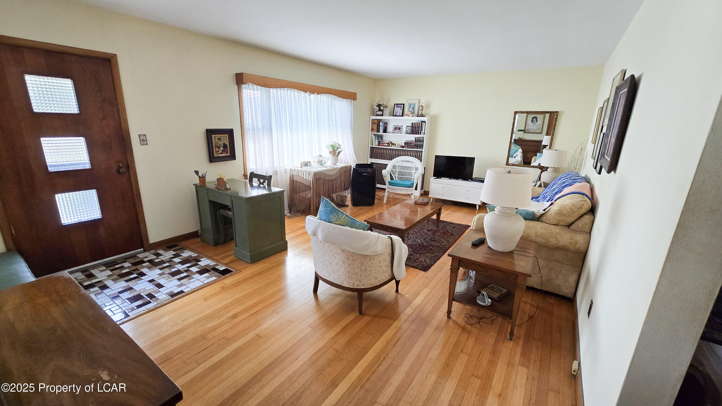 Old Forge, Pennsylvania 18518, United States, 2 Bedrooms Bedrooms, ,1 BathroomBathrooms,Residential,Active,190230