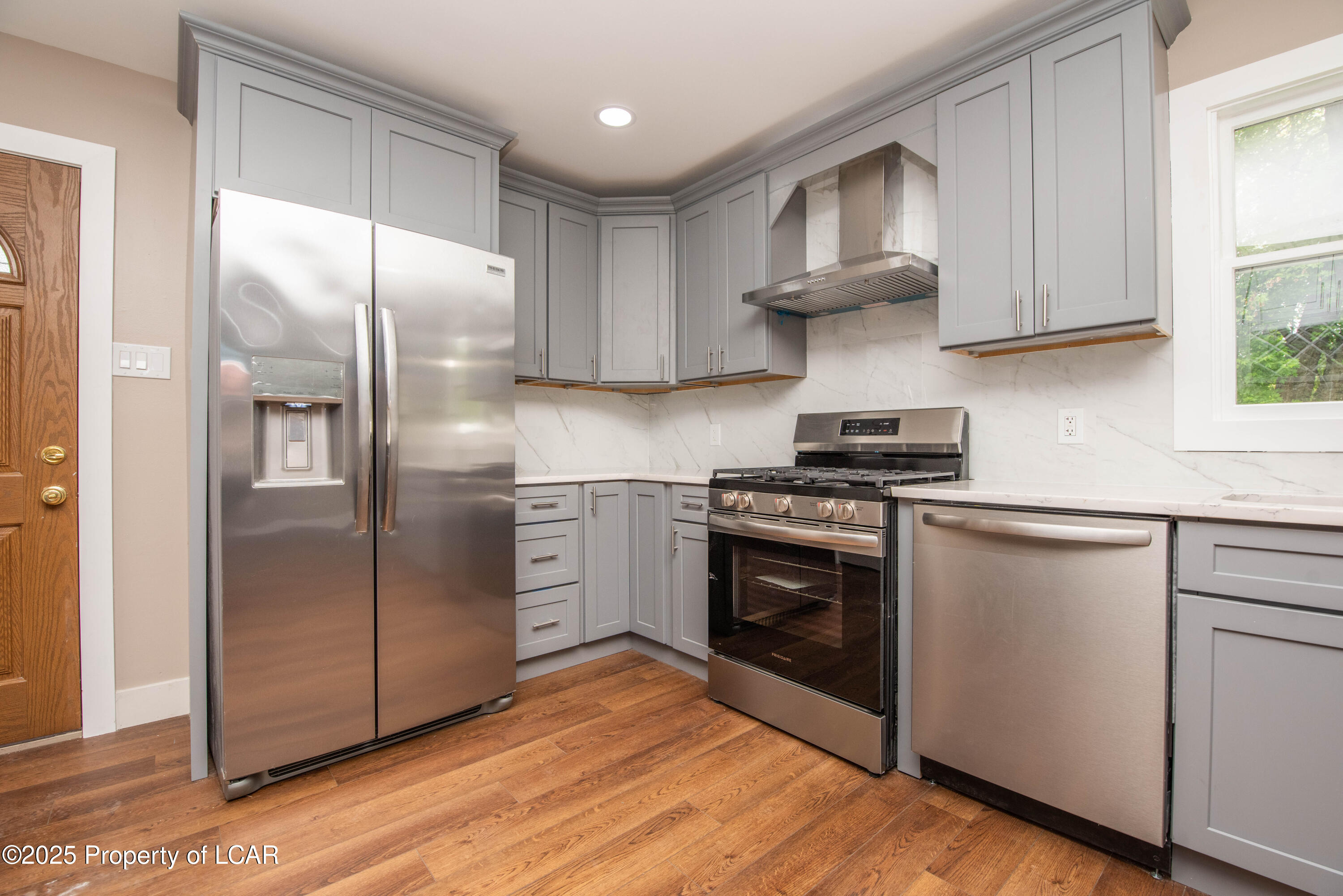 122 W Flat Road, Plymouth, Pennsylvania image 21