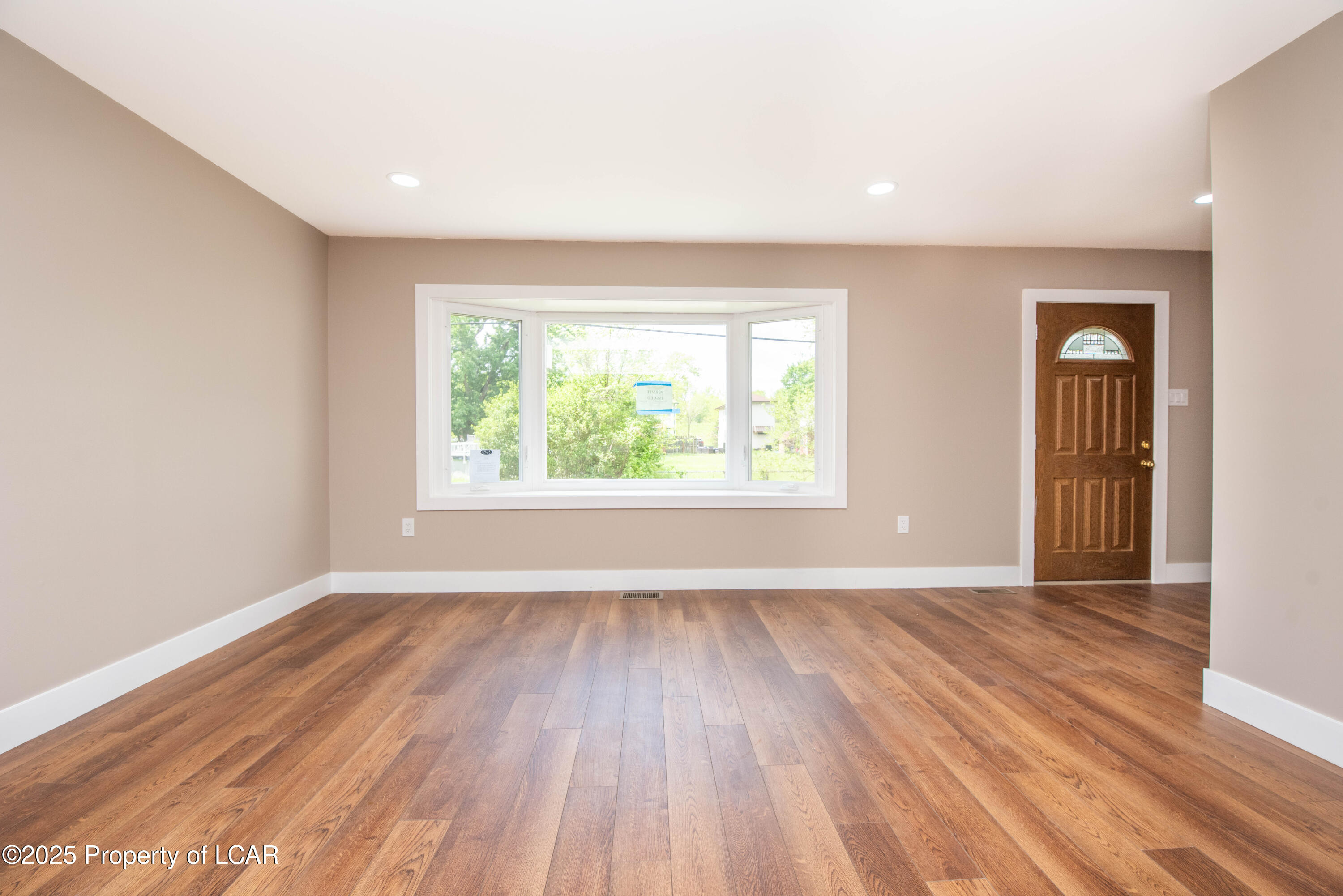 122 W Flat Road, Plymouth, Pennsylvania image 7