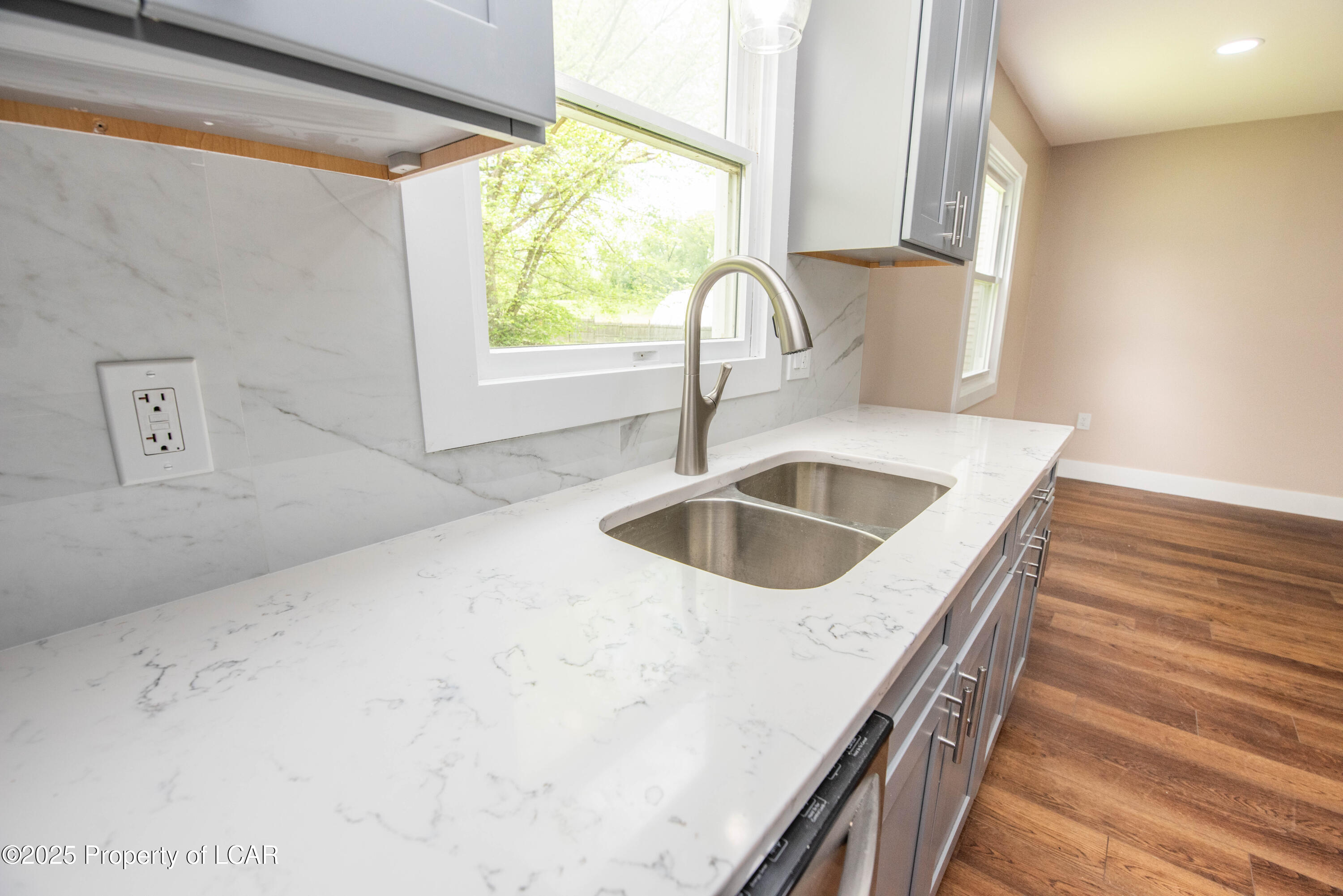 122 W Flat Road, Plymouth, Pennsylvania image 18