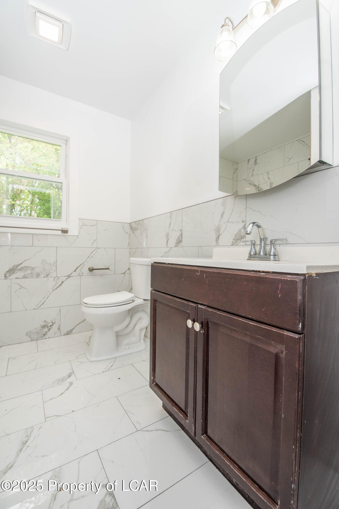 122 W Flat Road, Plymouth, Pennsylvania image 22