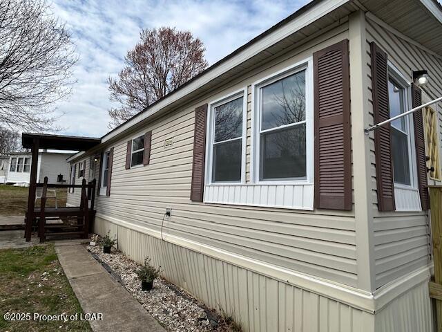 25 E 3rd Lane, Berwick, Pennsylvania image 2