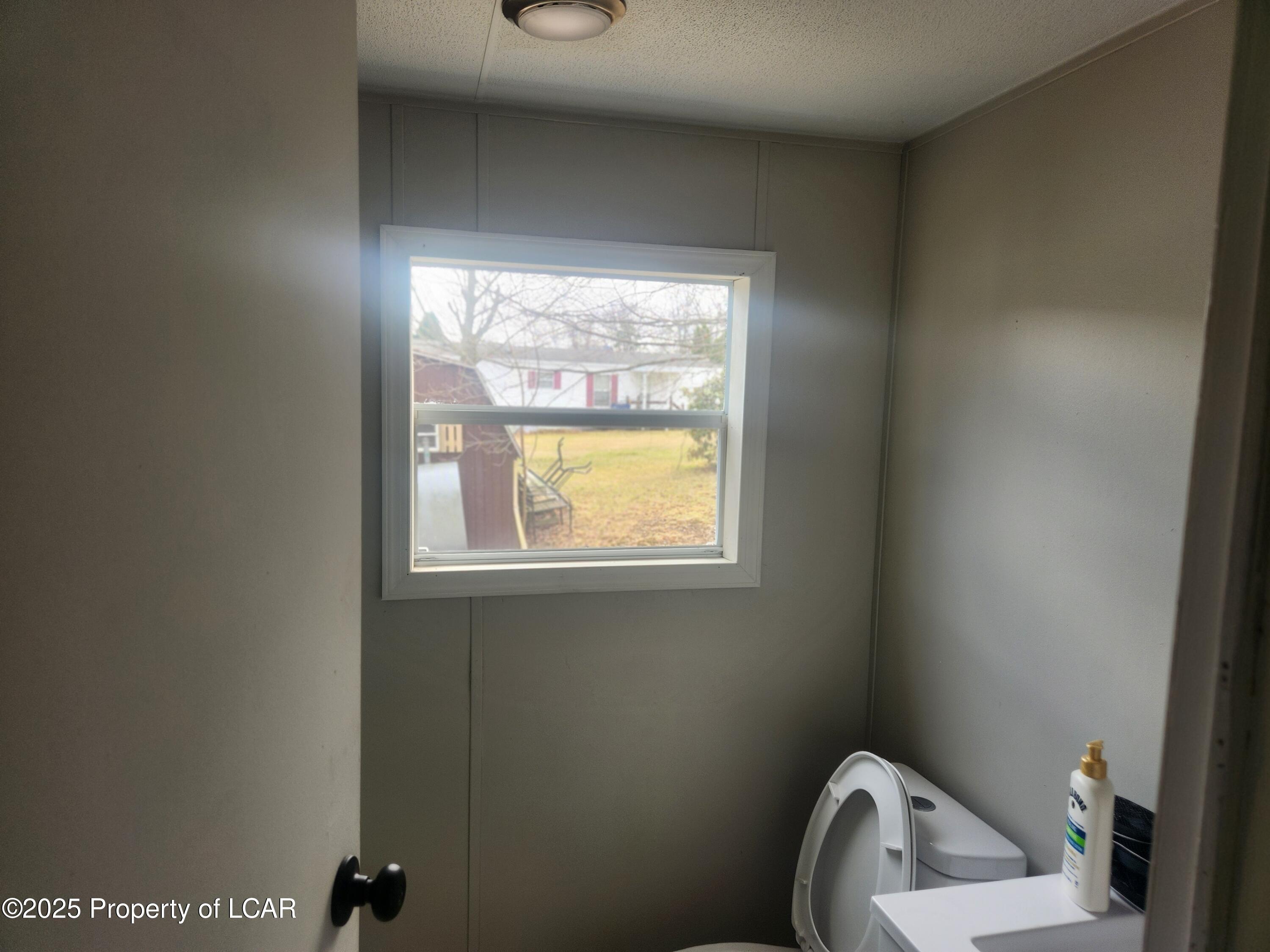 25 E 3rd Lane, Berwick, Idaho image 10