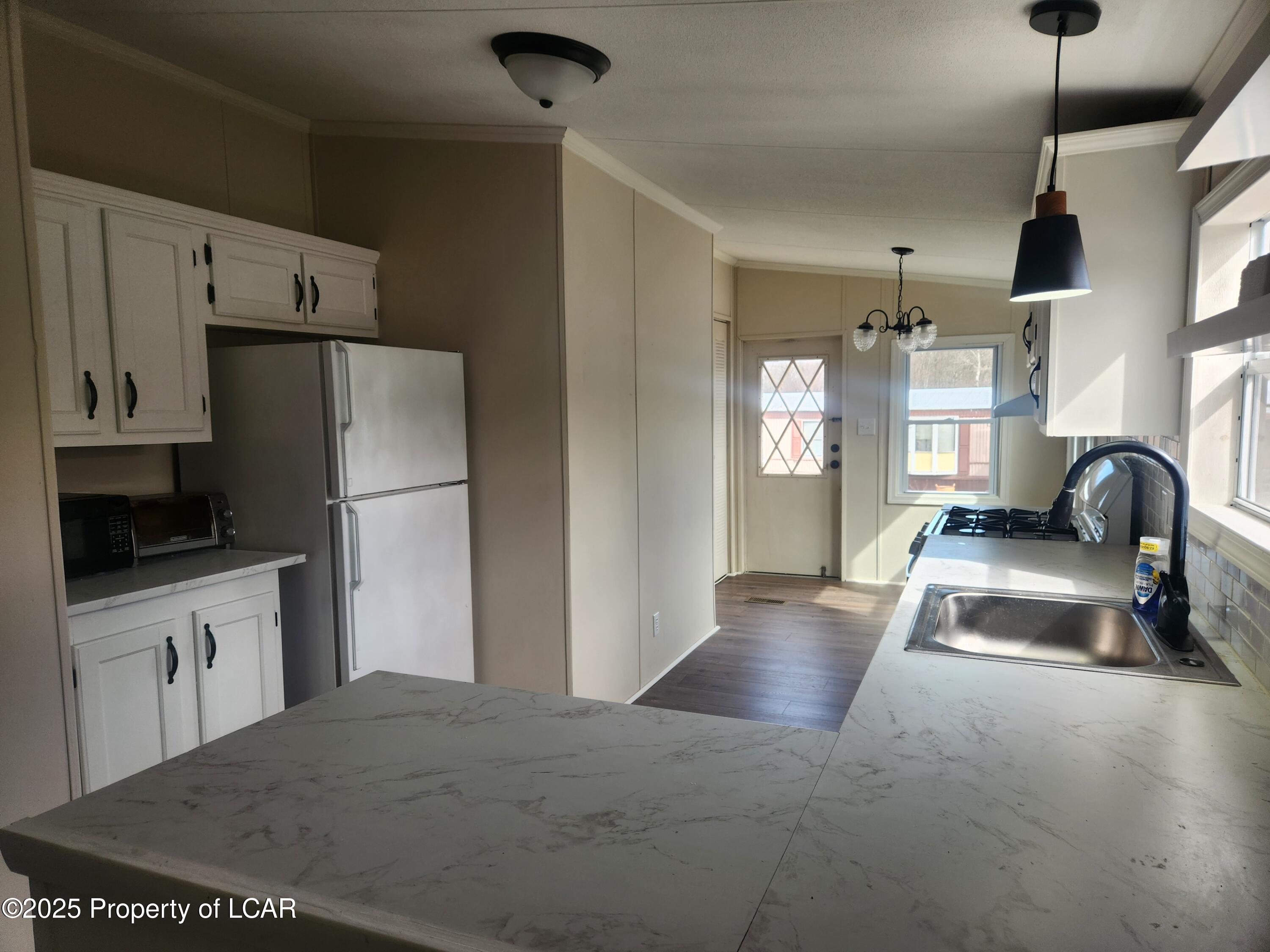 25 E 3rd Lane, Berwick, Idaho image 3
