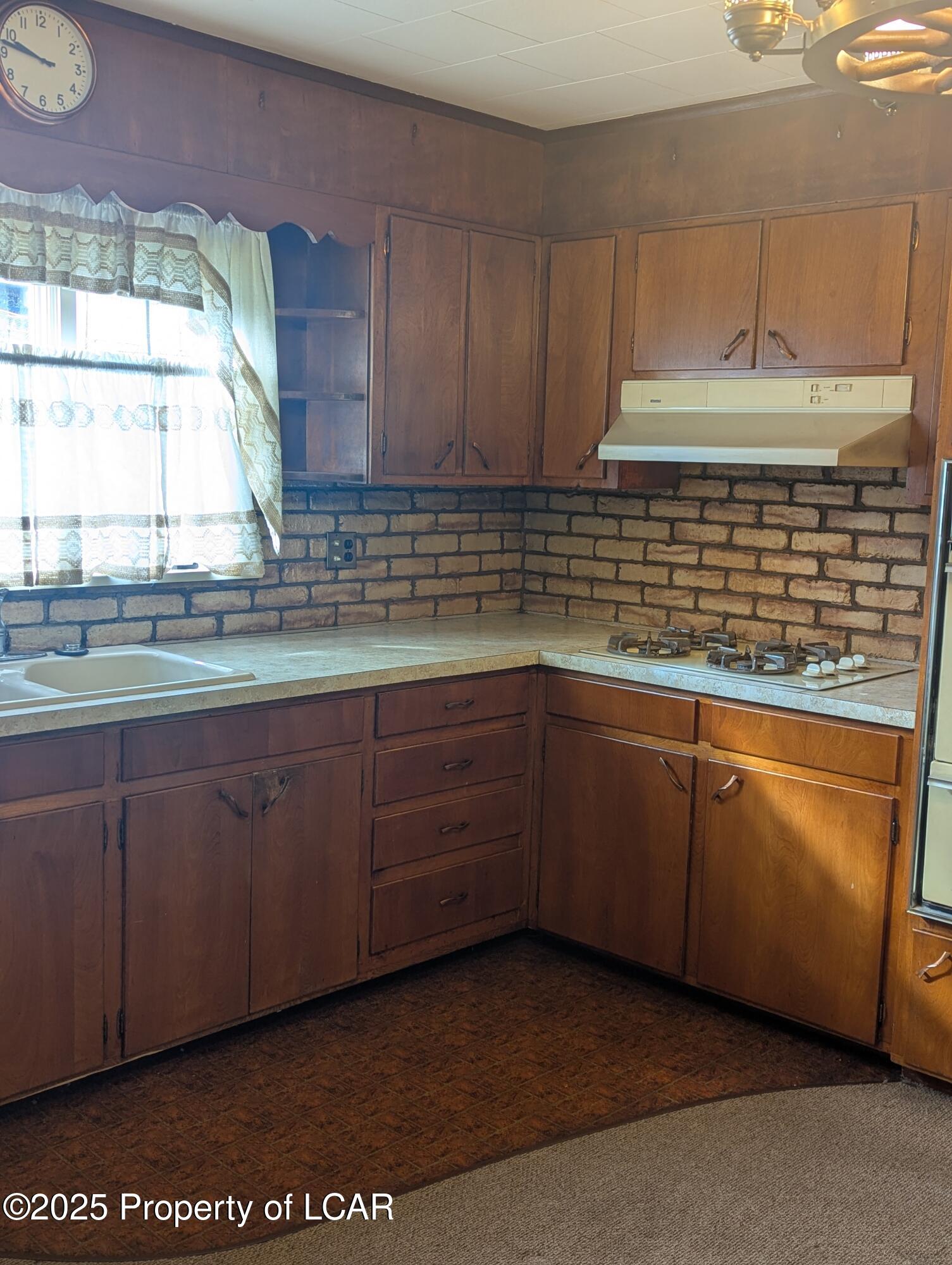 379 Washington Street, Nanticoke, Pennsylvania image 6