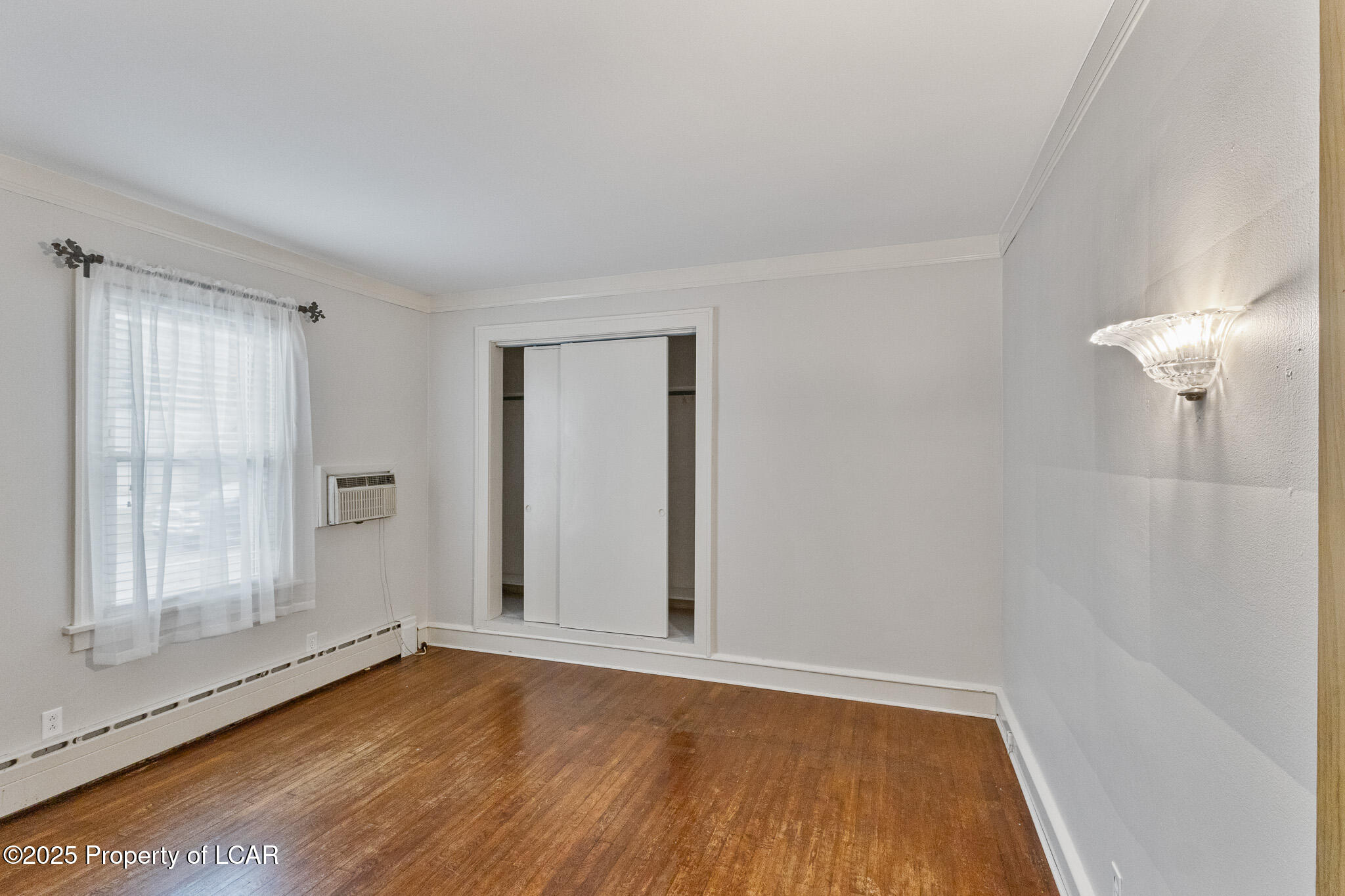 Forty Fort, Pennsylvania 18704, United States, 6 Bedrooms Bedrooms, ,4 BathroomsBathrooms,Residential,Pending,218275