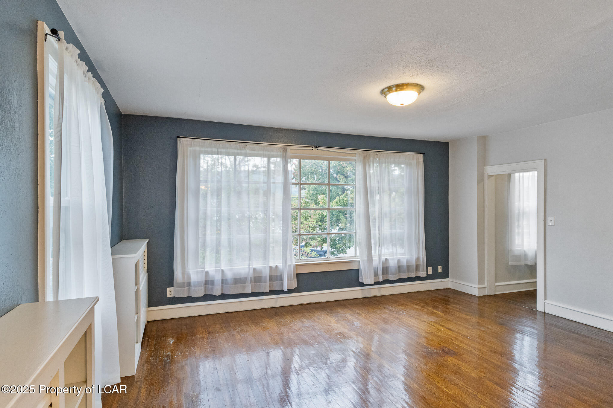 Forty Fort, Pennsylvania 18704, United States, 6 Bedrooms Bedrooms, ,4 BathroomsBathrooms,Residential,Pending,218275