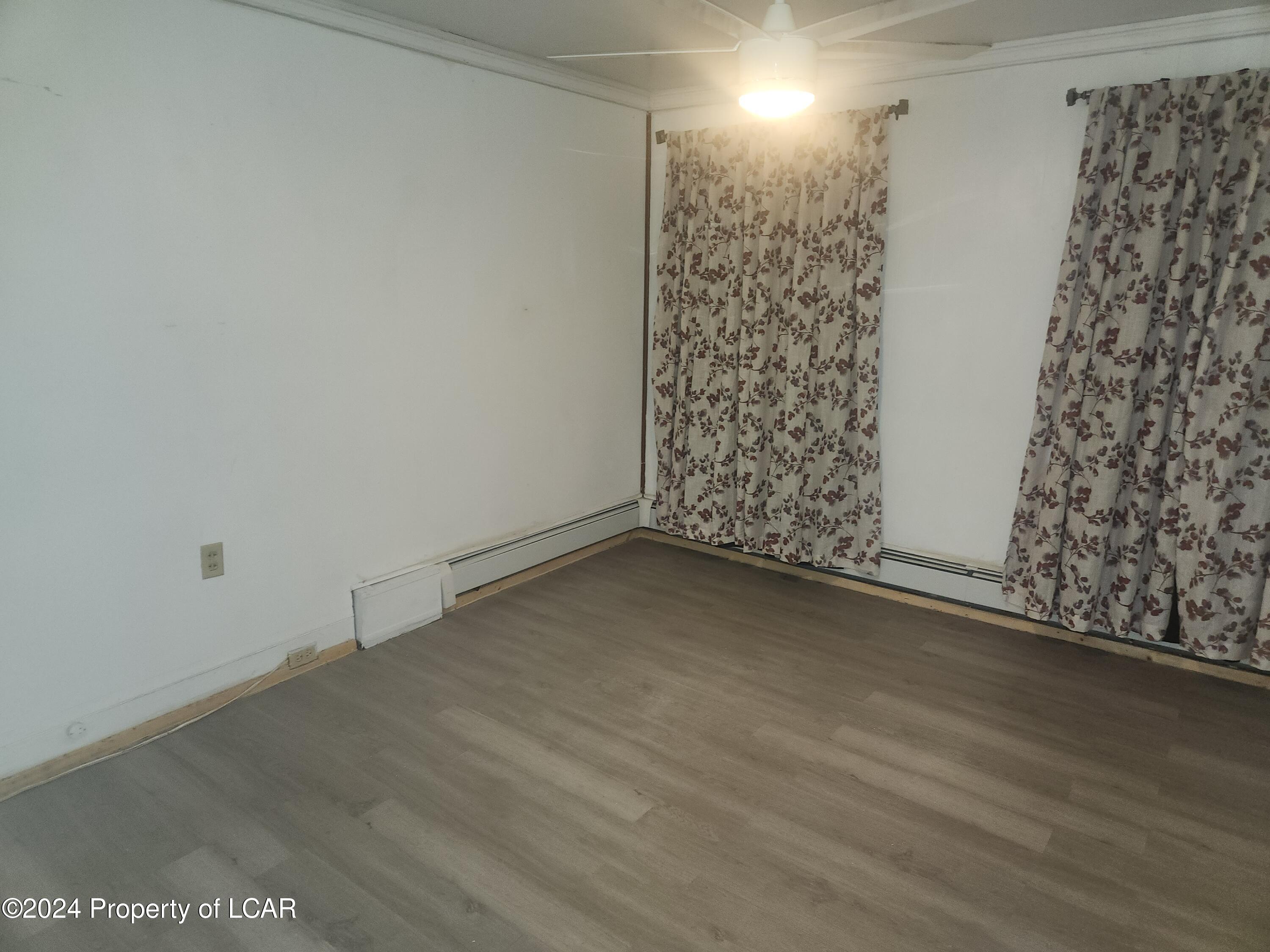 427 Atlantic Street, Shenandoah, Pennsylvania image 9