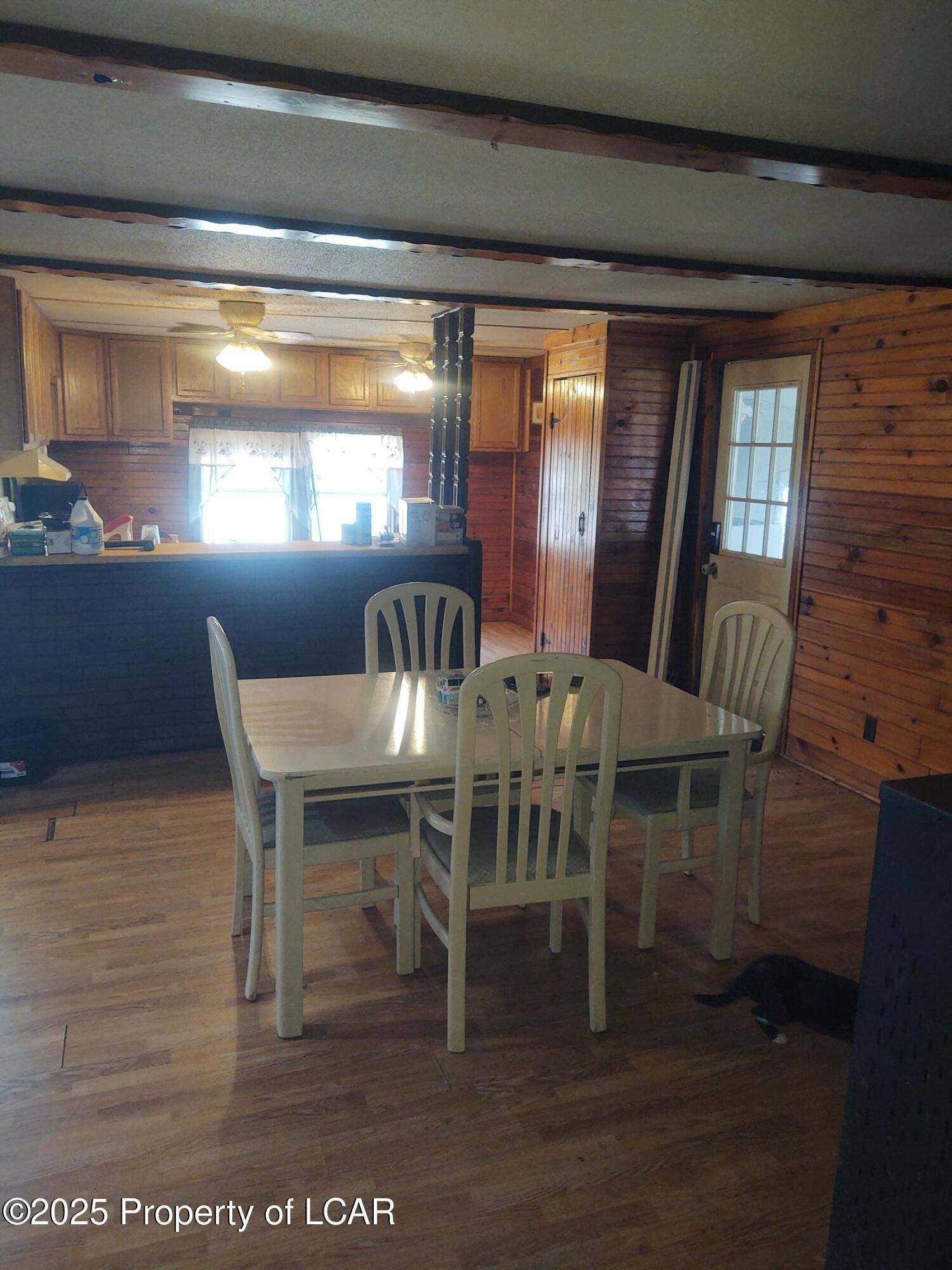 107 White Oak Drive, Hunlock Creek, Texas image 23