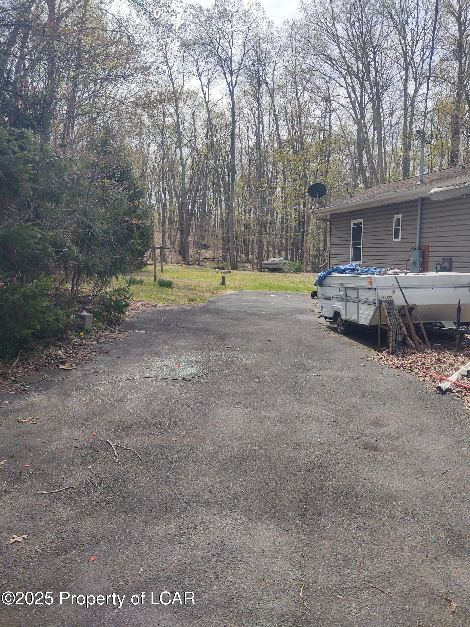 107 White Oak Drive, Hunlock Creek, Texas image 8