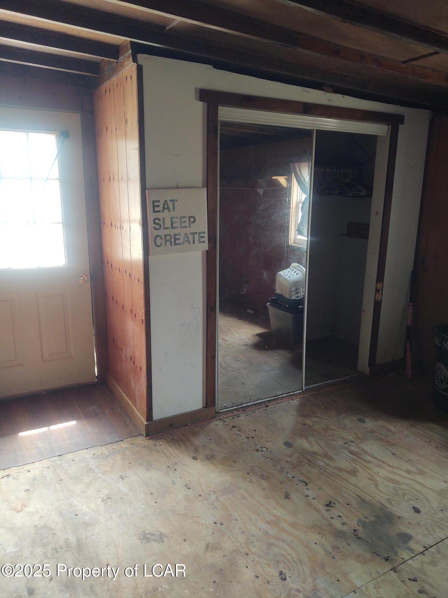 107 White Oak Drive, Hunlock Creek, Texas image 27