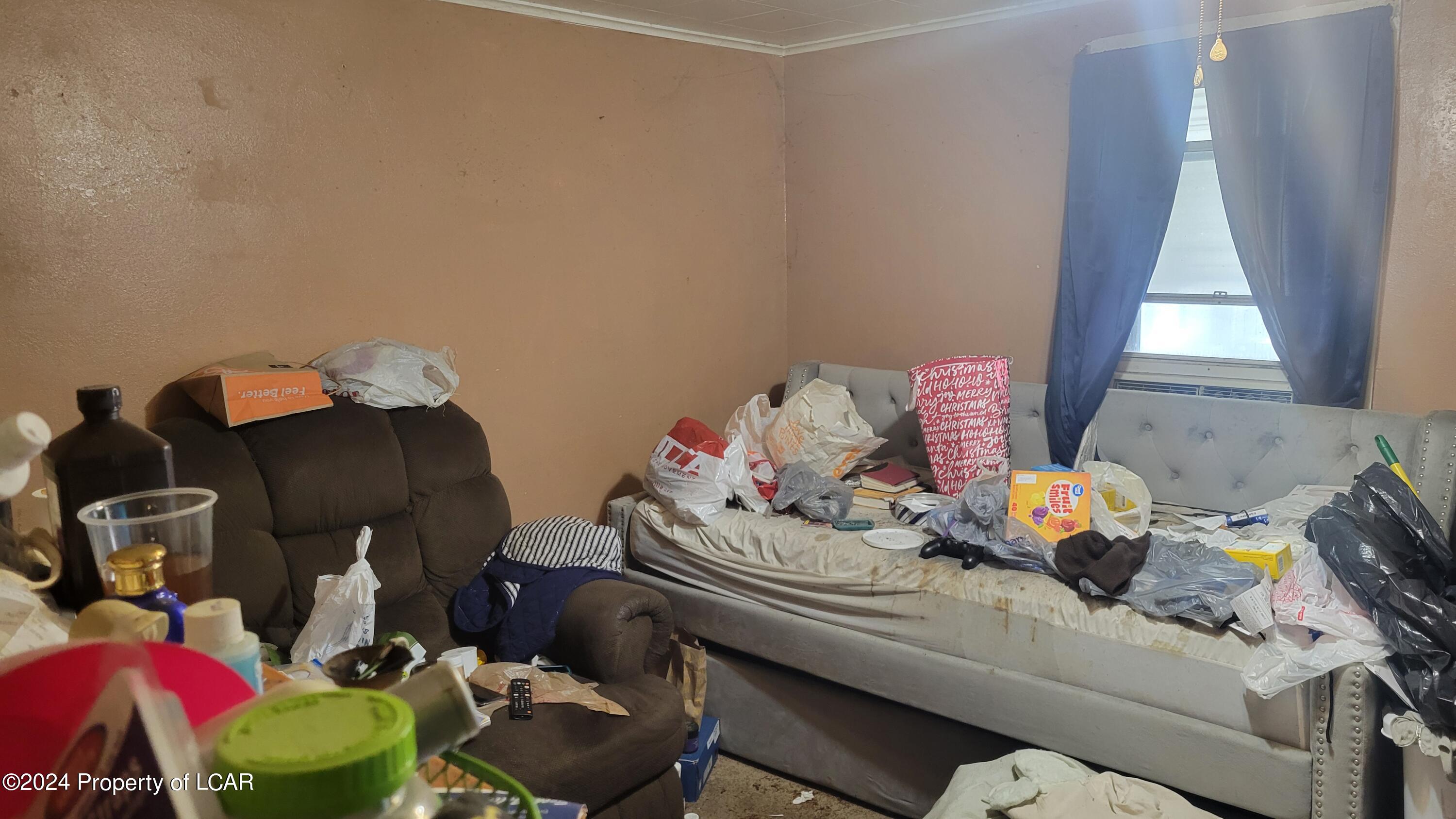 Edwardsville, Pennsylvania 18704, United States, 6 Bedrooms Bedrooms, ,Residential,Active,63319