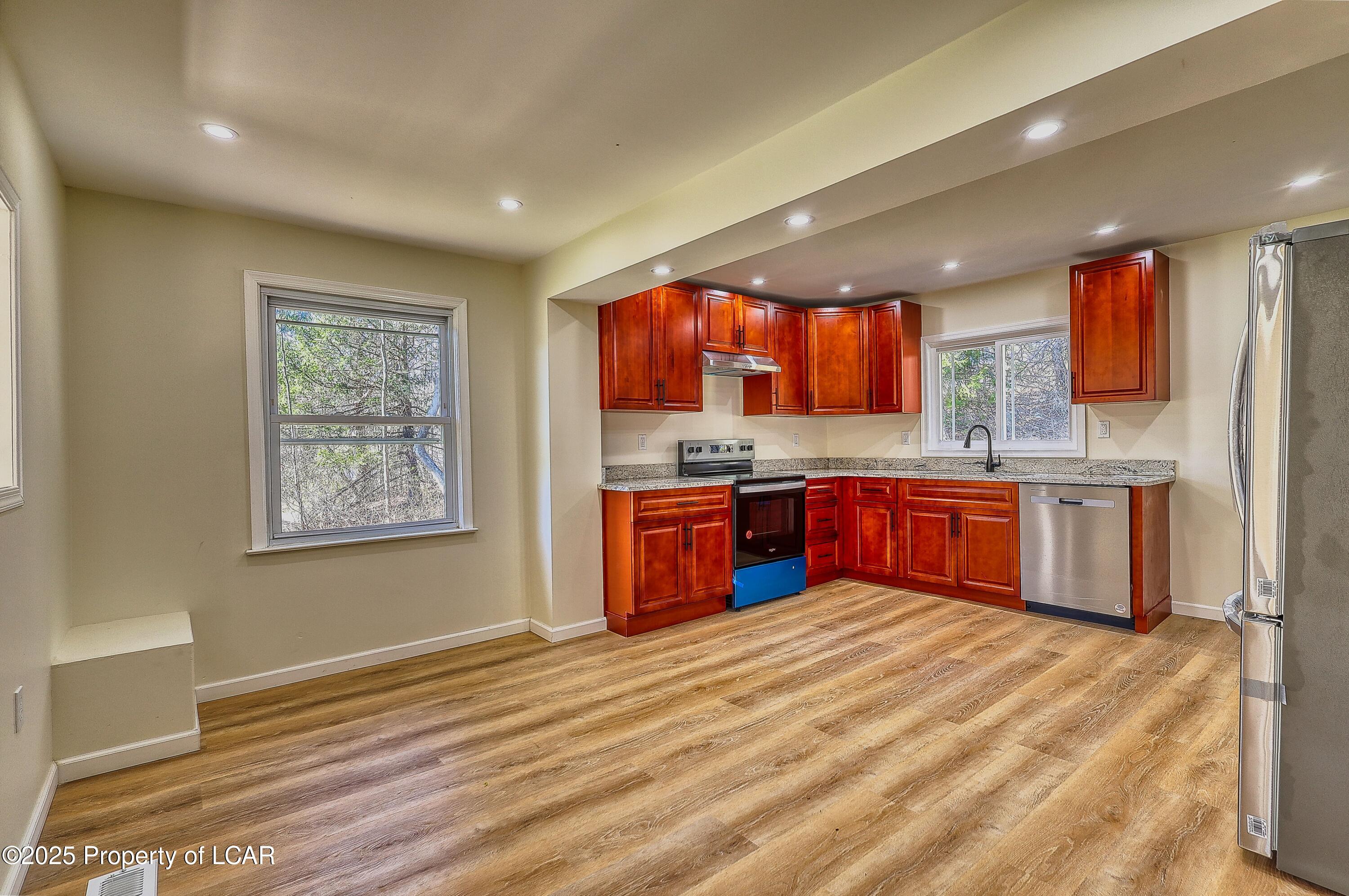 1501 Laurel Lakes Drive, Mountain Top, Idaho image 4