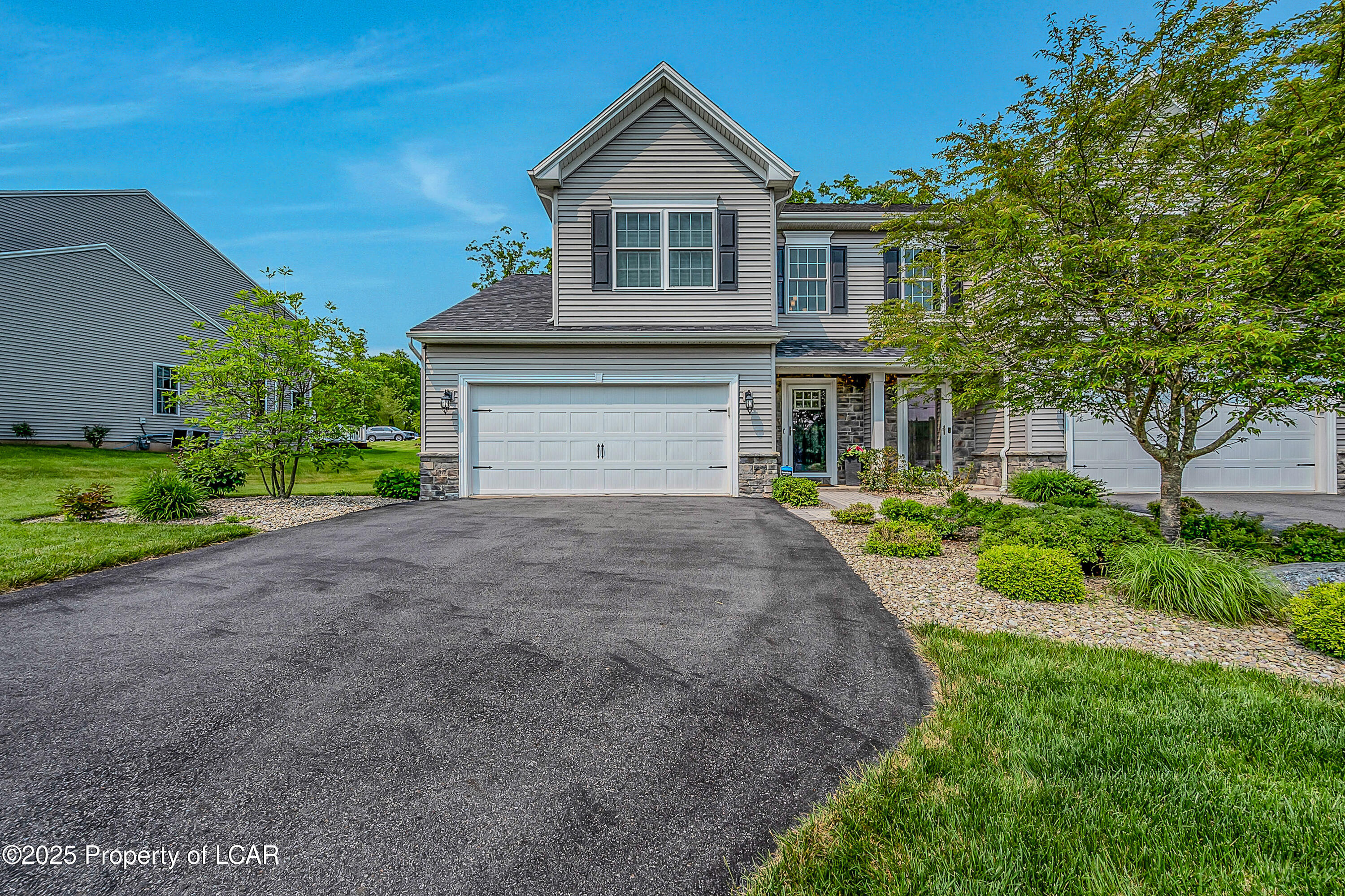 352 Sherwood Drive, Mountain Top, Texas image 1
