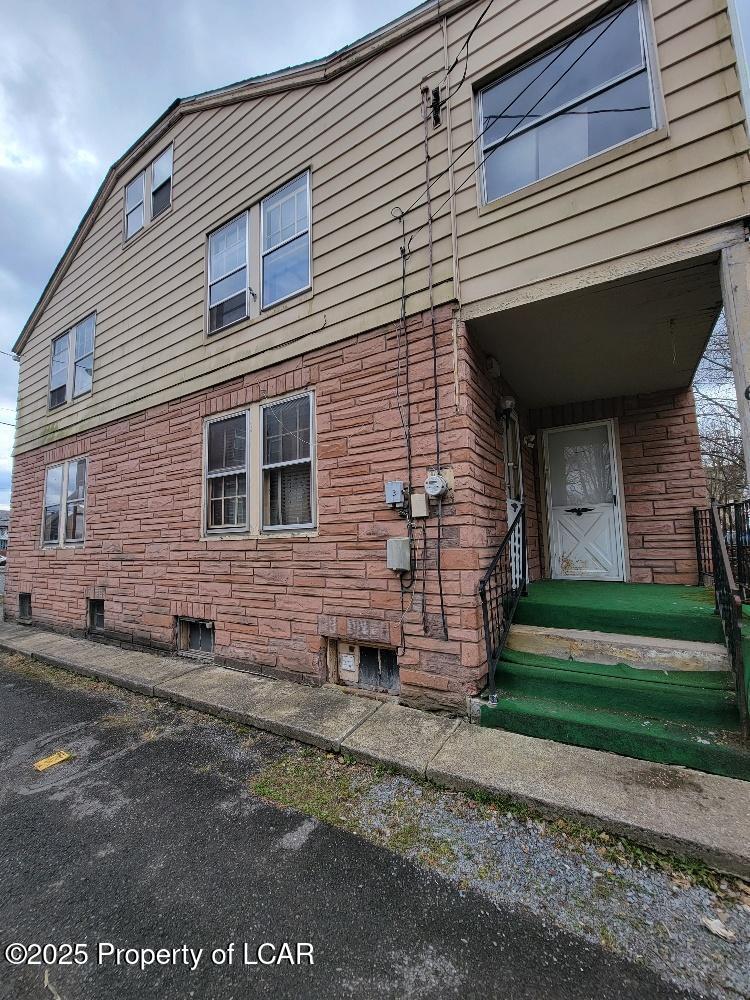 646 1/2 Second Avenue, Williamsport, Pennsylvania image 1