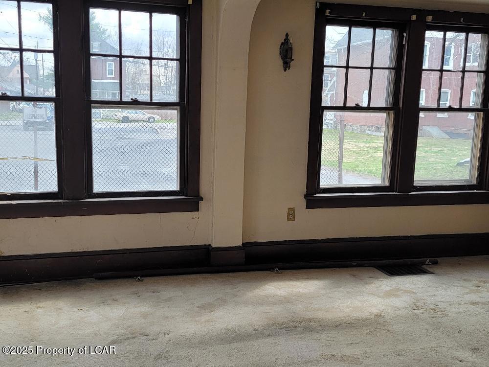 646 1/2 Second Avenue, Williamsport, Pennsylvania image 7