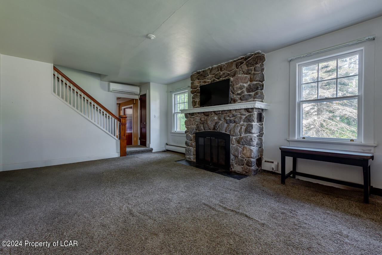 3203 Lakeside Drive, Harveys Lake, Pennsylvania image 31