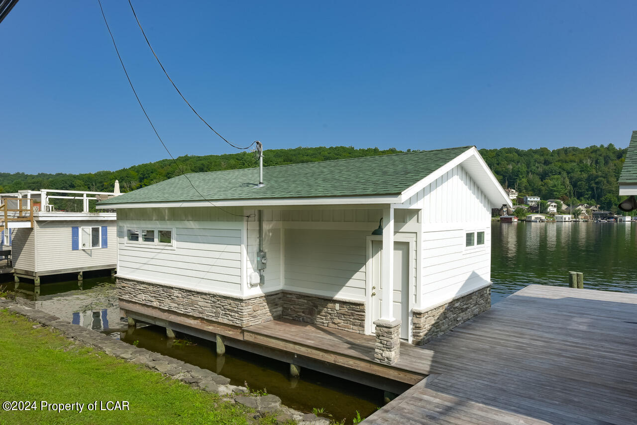 3203 Lakeside Drive, Harveys Lake, Pennsylvania image 24