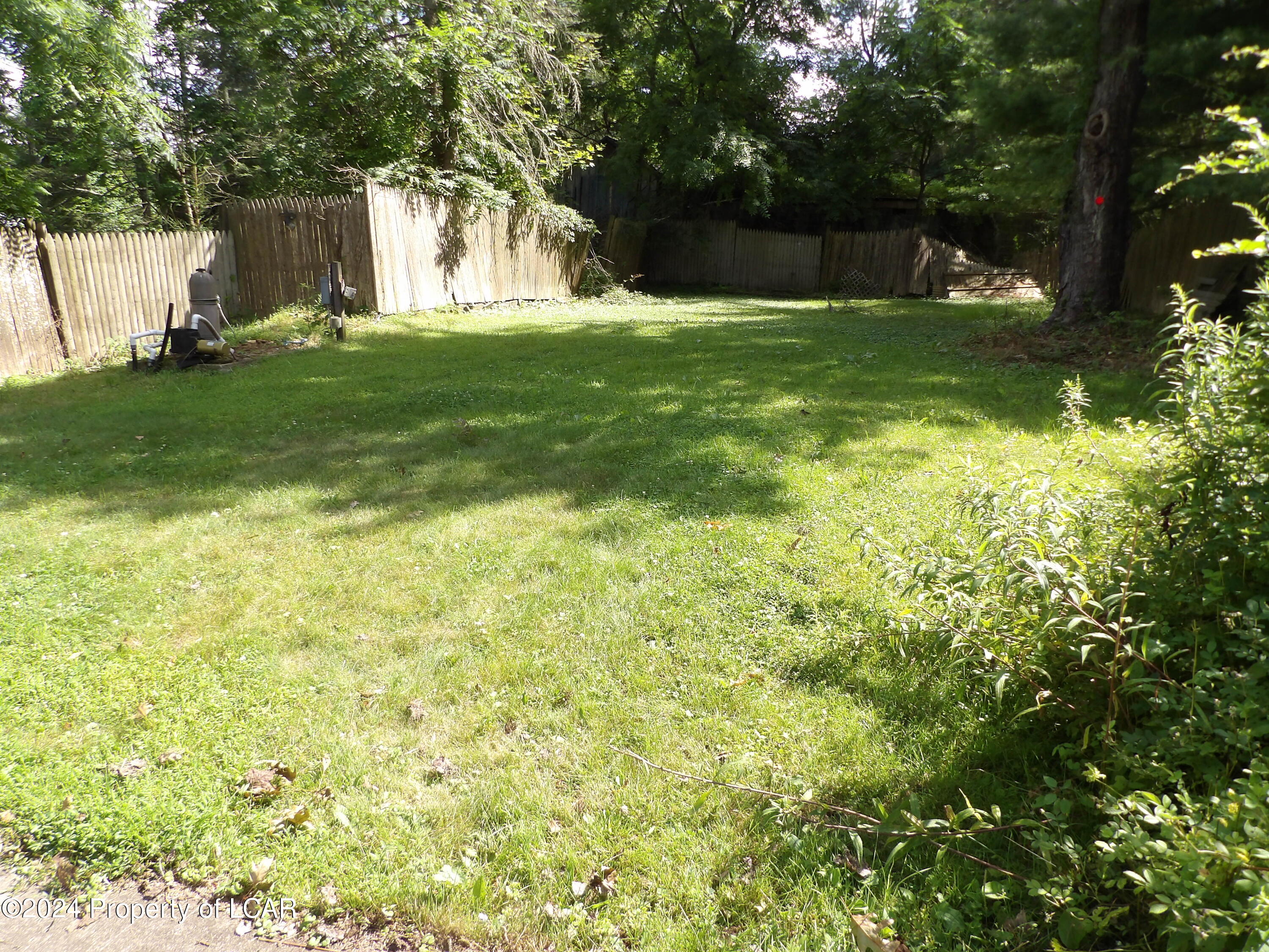 86 S Baird Street, Harveys Lake, Pennsylvania image 24