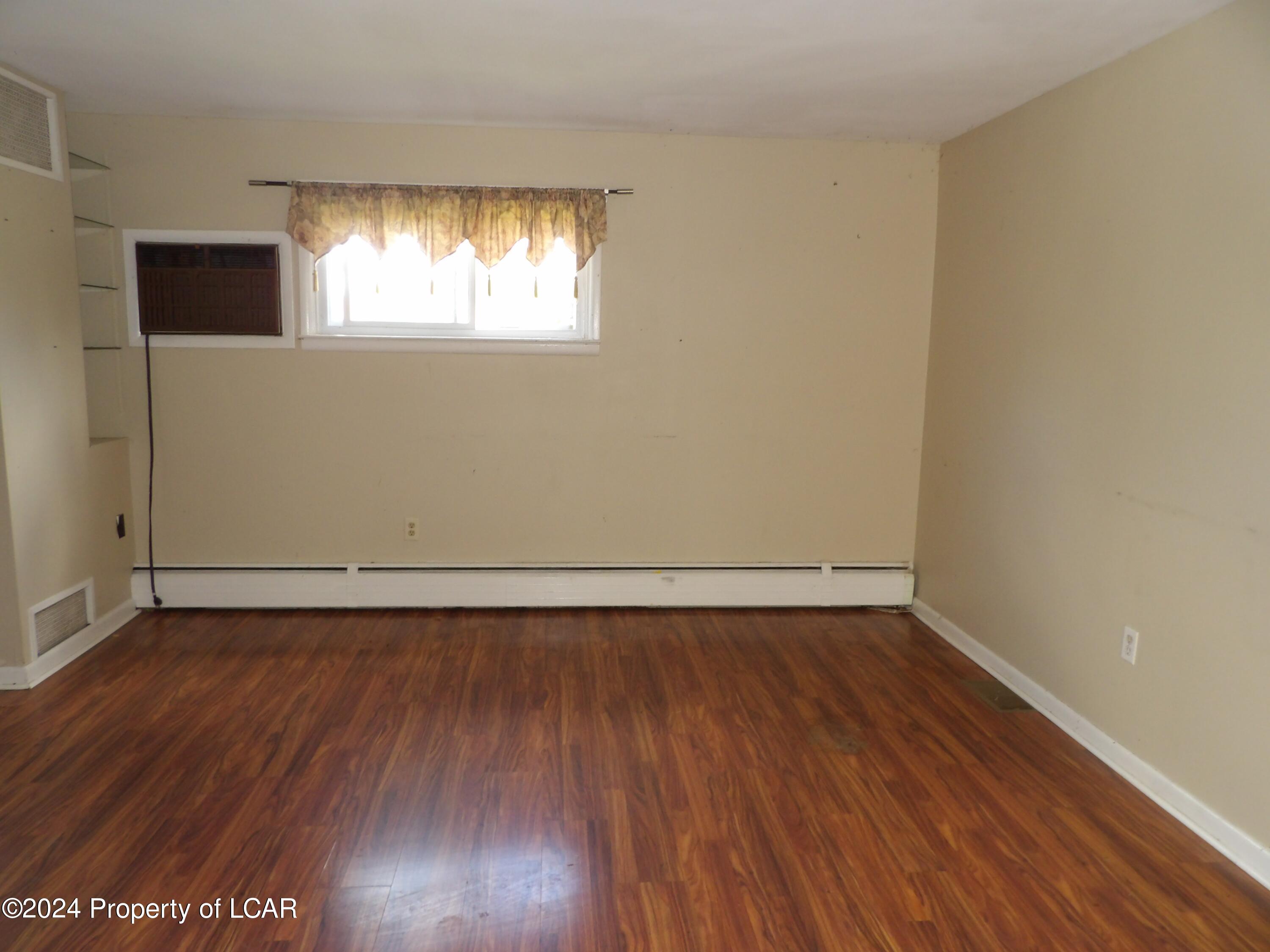 86 S Baird Street, Harveys Lake, Pennsylvania image 7