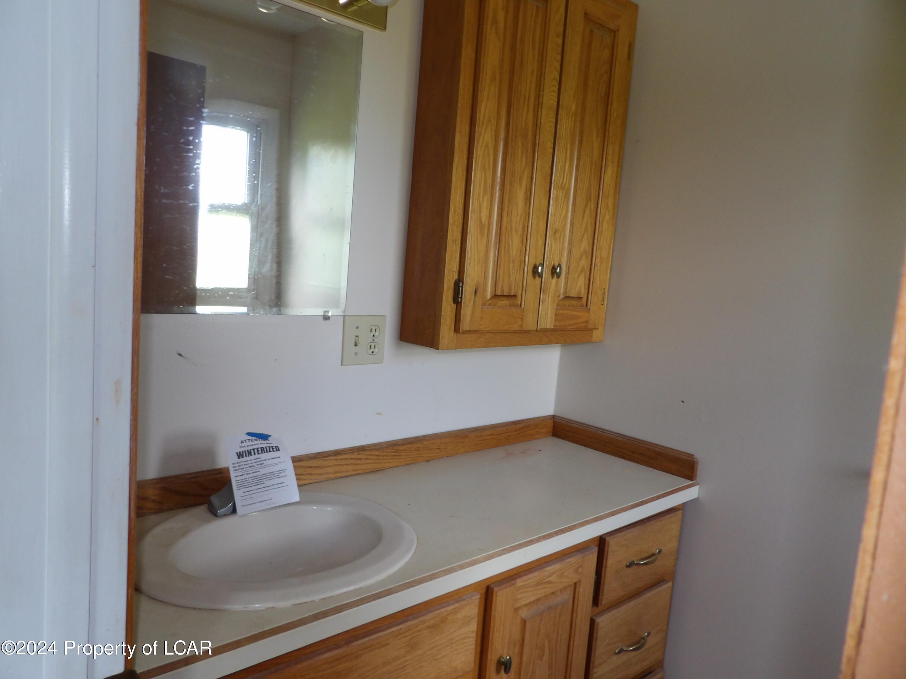 86 S Baird Street, Harveys Lake, Pennsylvania image 15
