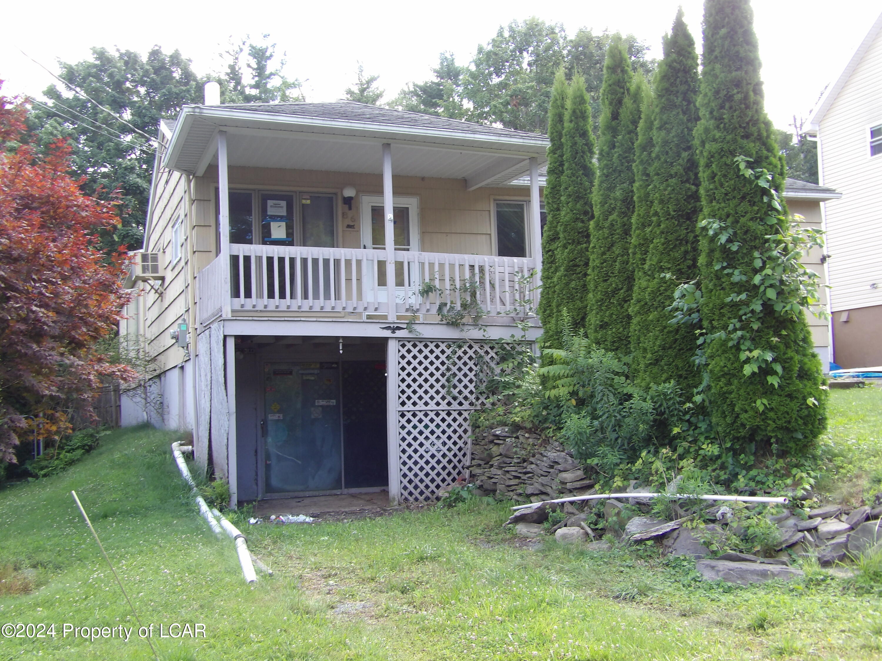 86 S Baird Street, Harveys Lake, Pennsylvania image 2