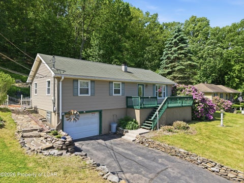 Homes For Sale - 396 State Route 93 Hwy<br/> Sugarloaf, PA 18249