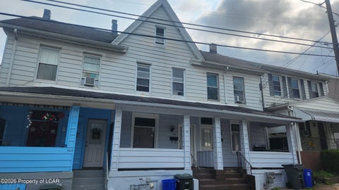 Townhouse For Sale - 404-1/2 Green Street<br/> Hazleton, PA 18201