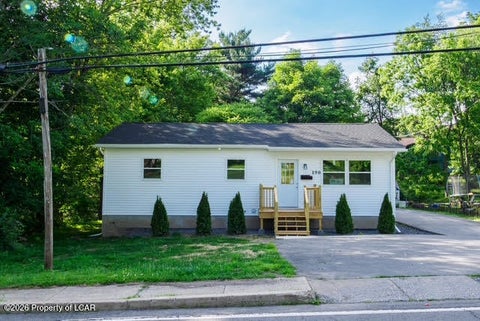 Homes For Sale - 190 Carverton Road<br/> Shavertown, PA 18708