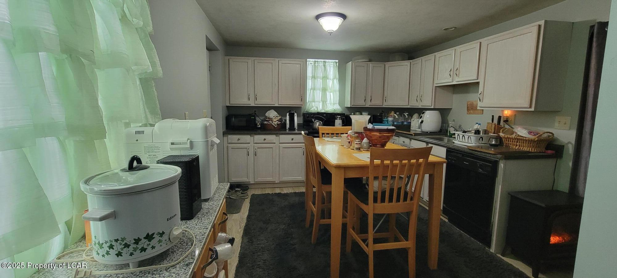 489 River Street, Wapwallopen, Pennsylvania image 4