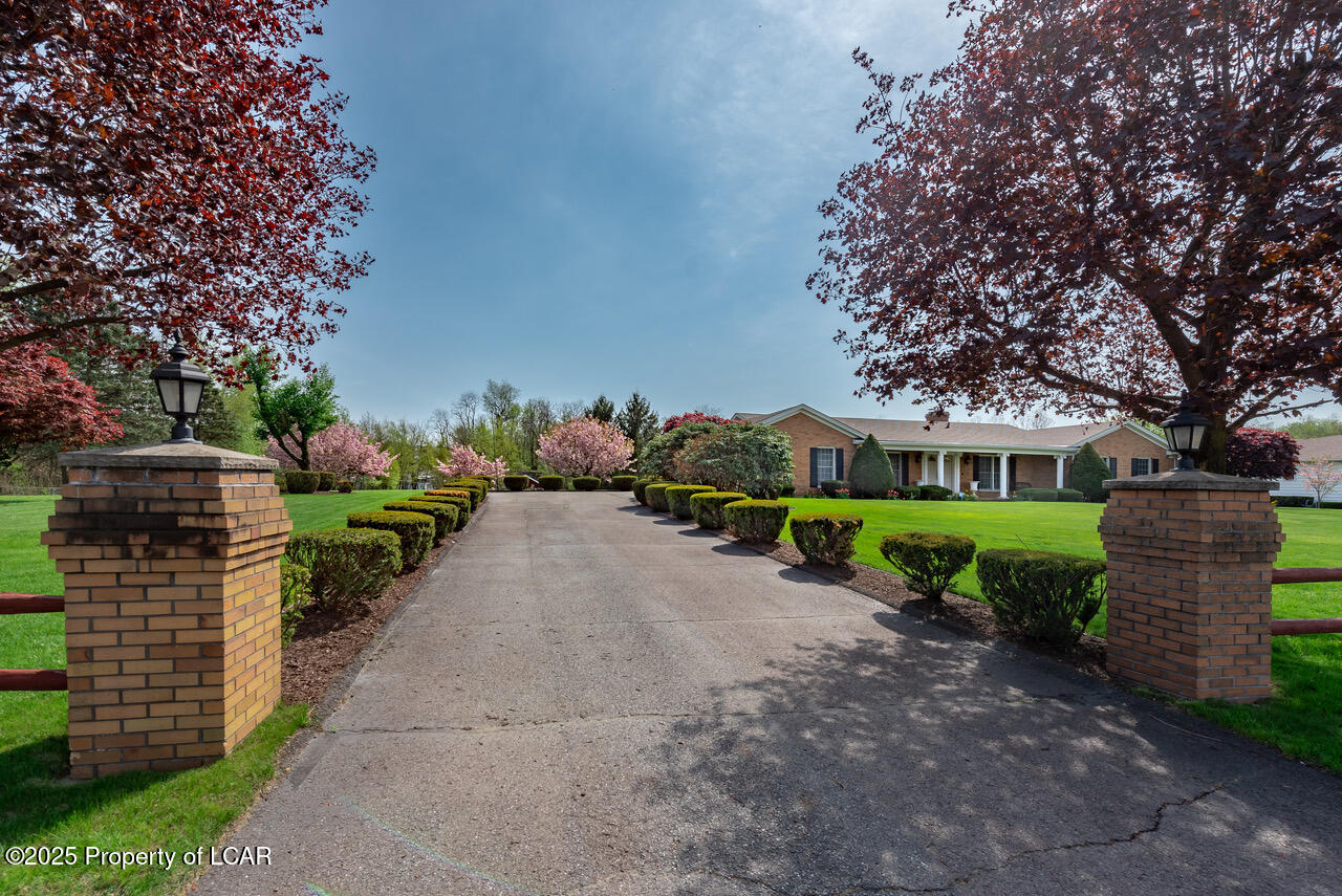 55 Thompson Street, Pittston, Texas image 2