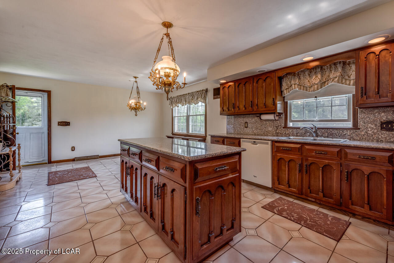 55 Thompson Street, Pittston, Texas image 4