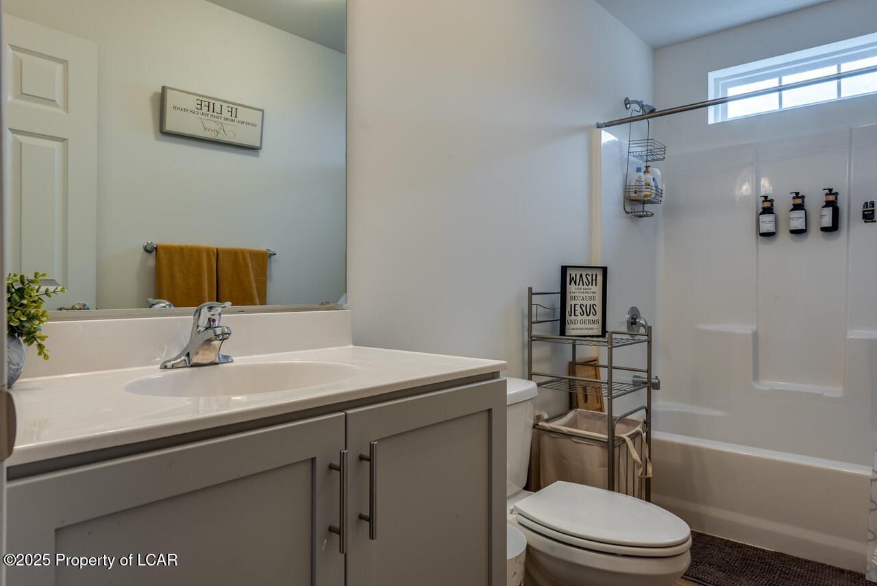 401 Long Run Road, Drums, Pennsylvania image 31