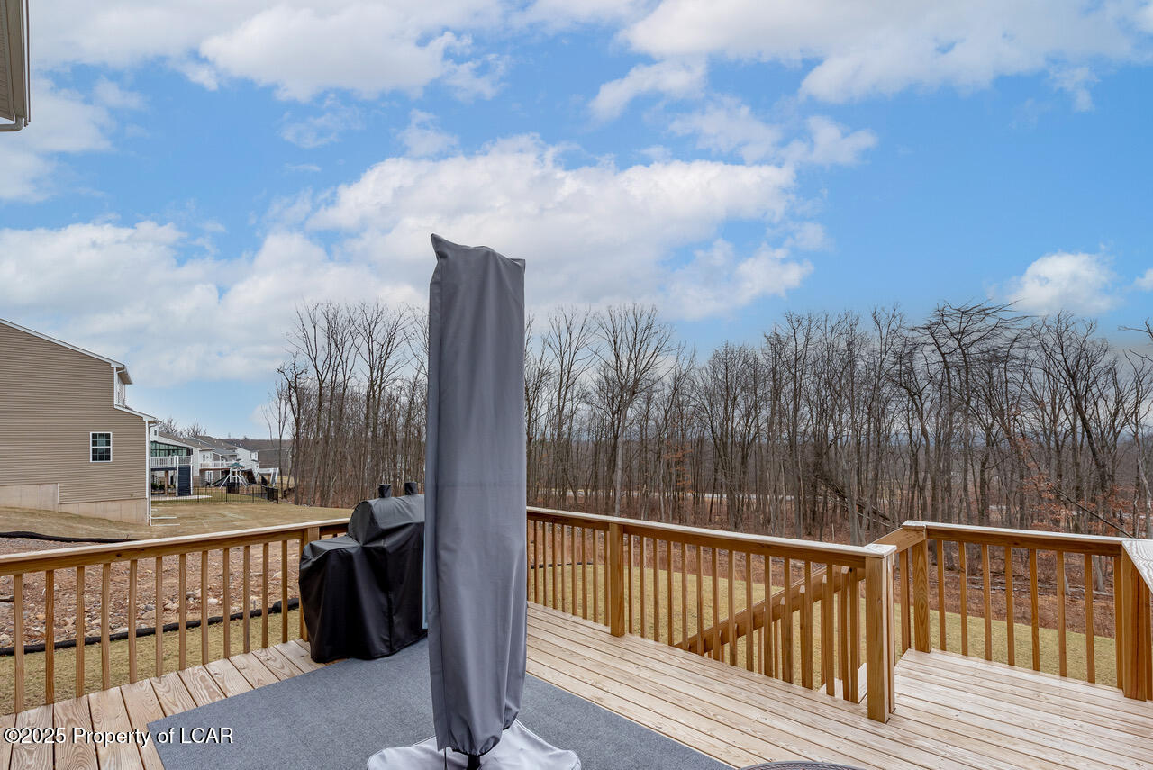 401 Long Run Road, Drums, Pennsylvania image 8