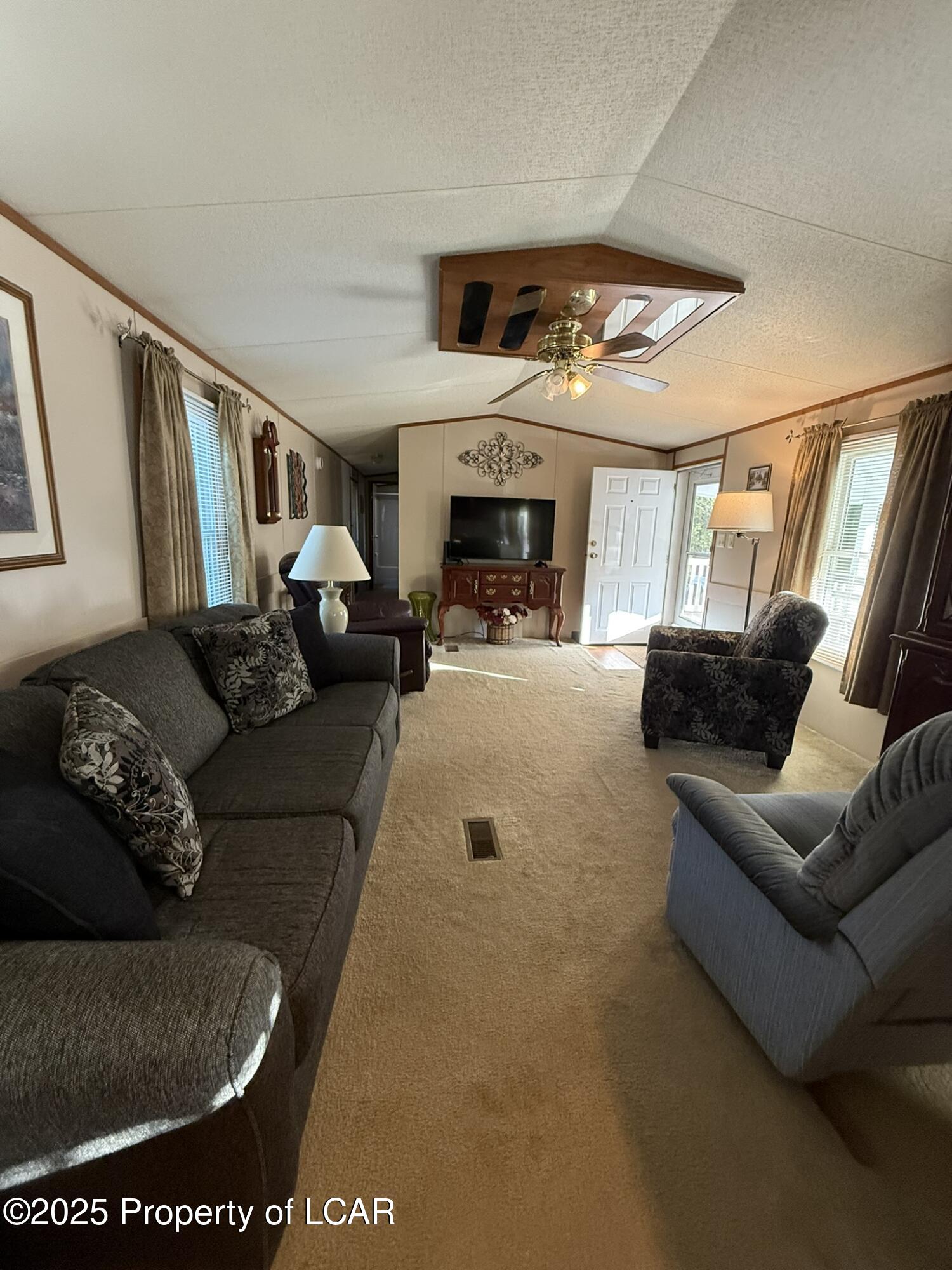 33 Valley Gorge Trailer Court, White Haven, Texas image 19
