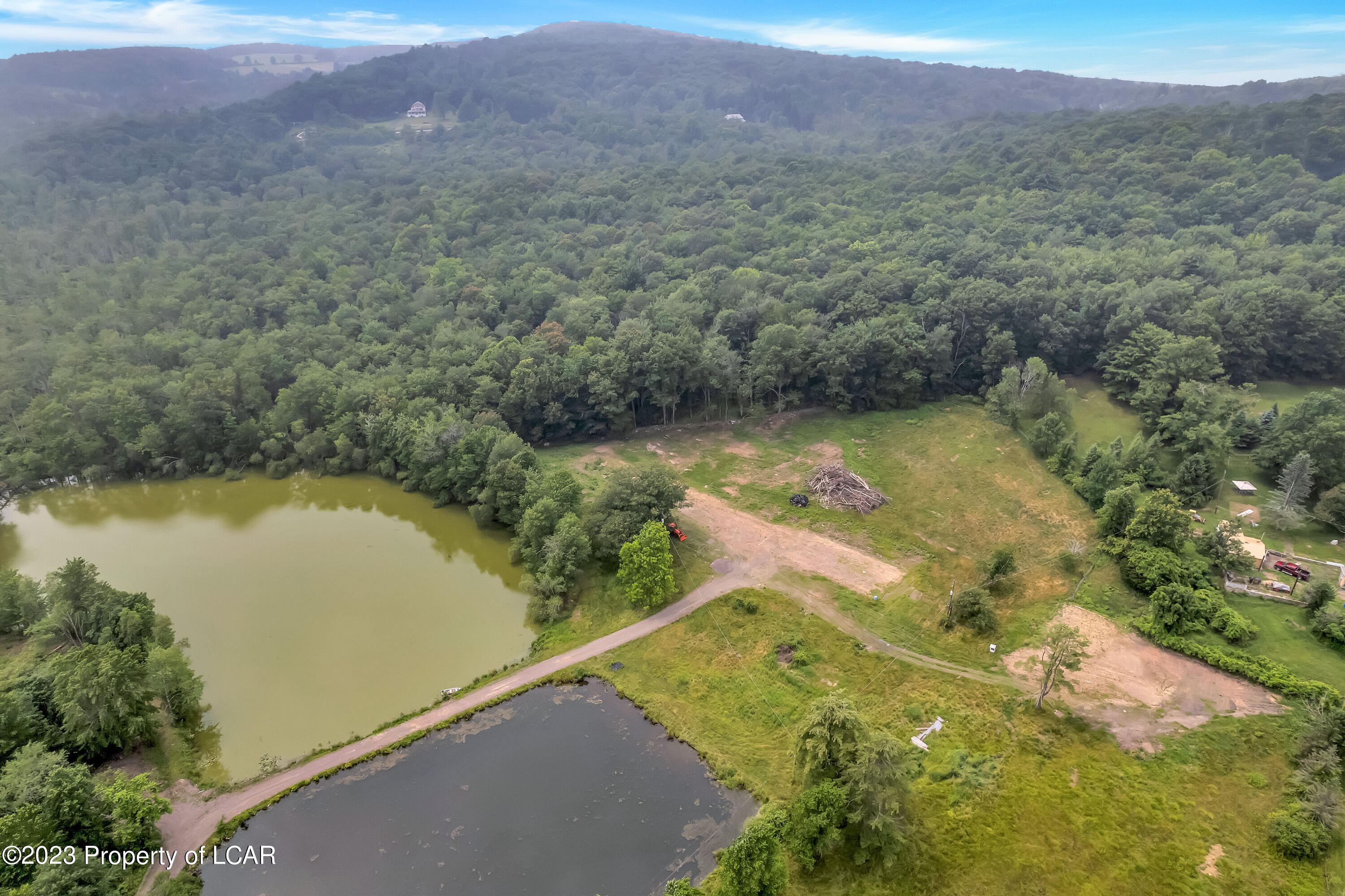 Sgarat Avenue, Harveys Lake, Pennsylvania image 4