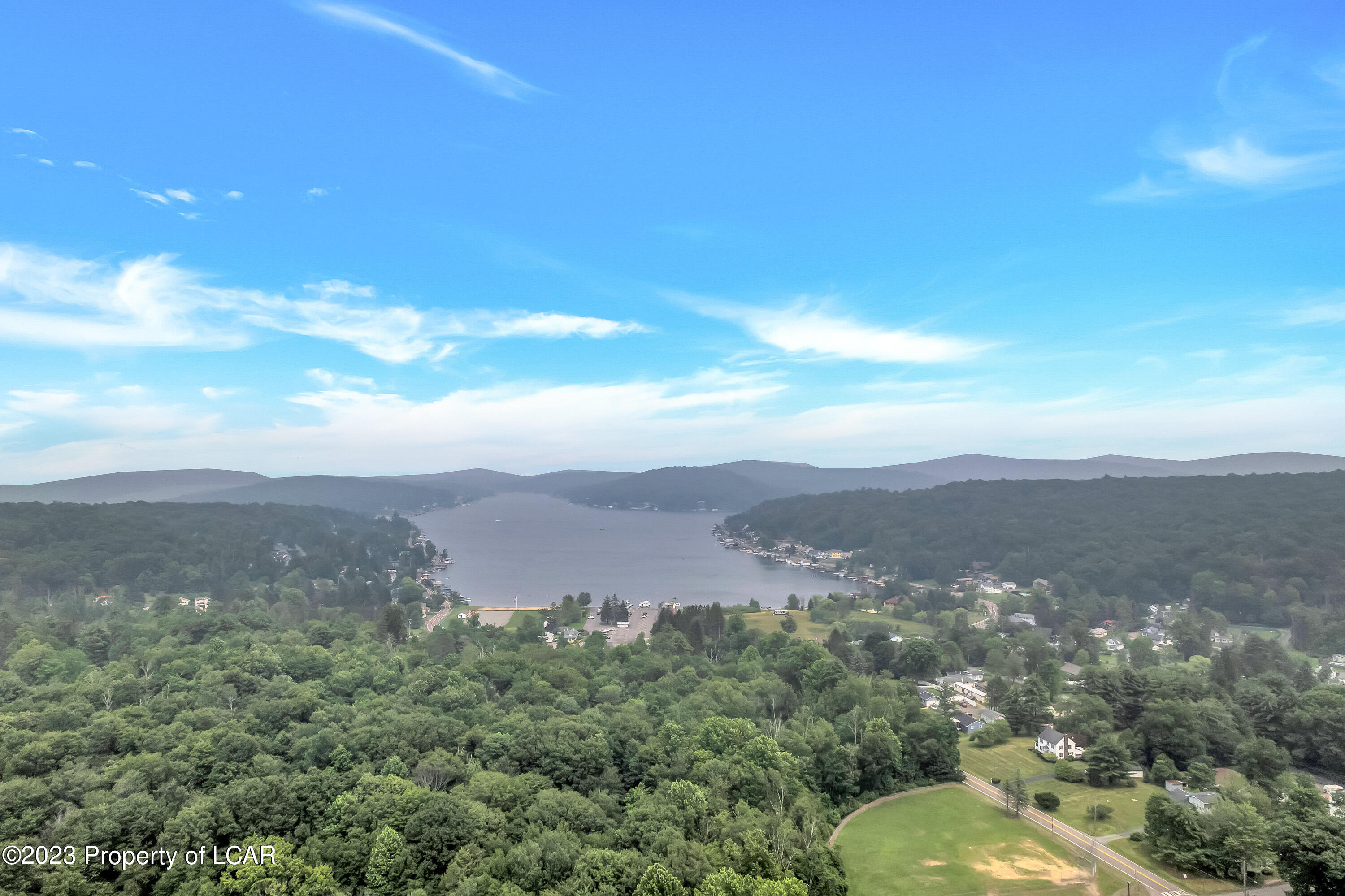 Sgarat Avenue, Harveys Lake, Pennsylvania image 6