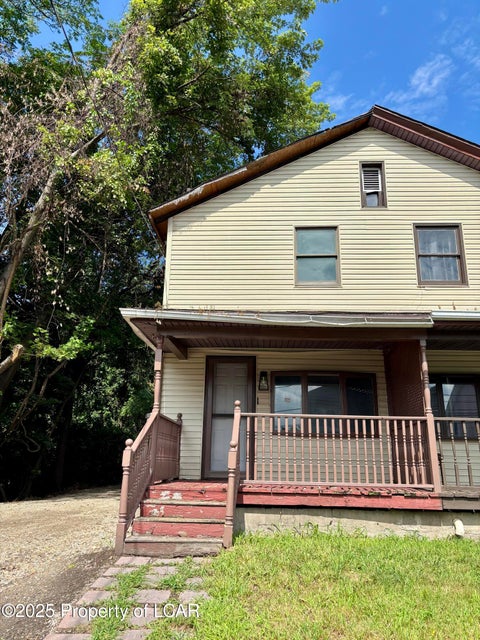 Homes For Sale - 1513 Meylert Avenue<br/> Scranton, PA 18509