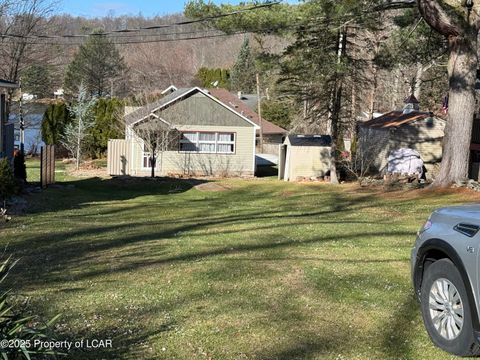 Apartment For Sale - 102 Lakeview Drive<br/> Luzerne County, Sweet Valley, PA 18656
