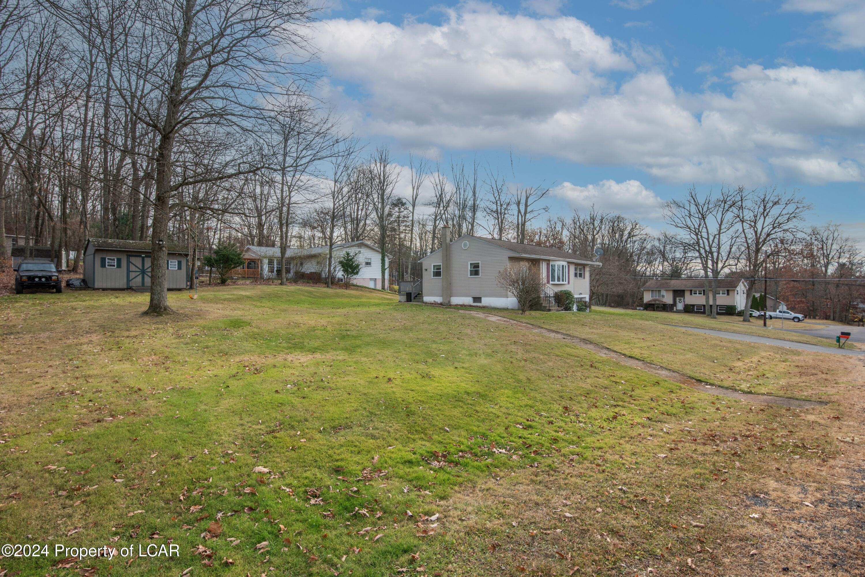 21 Greenwood Drive, Mountain Top, Pennsylvania image 3