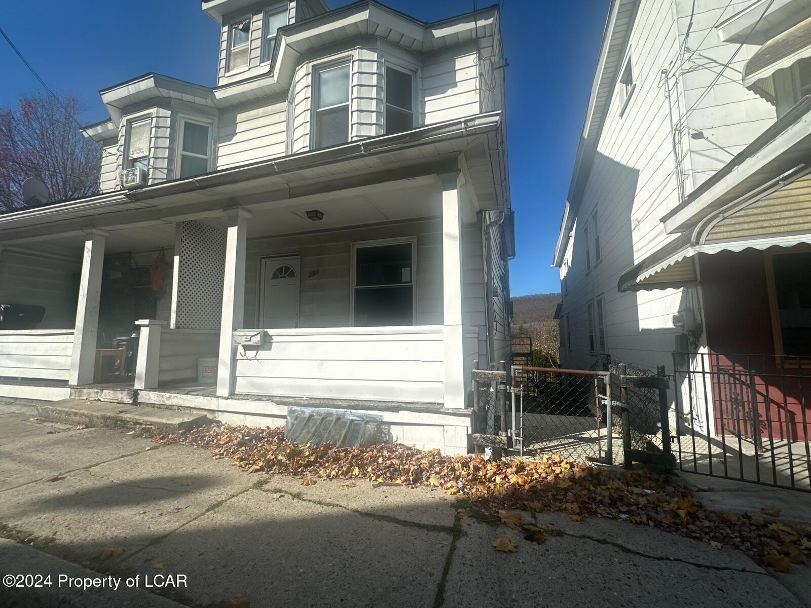 231 Early Avenue, Coaldale, Pennsylvania image 1