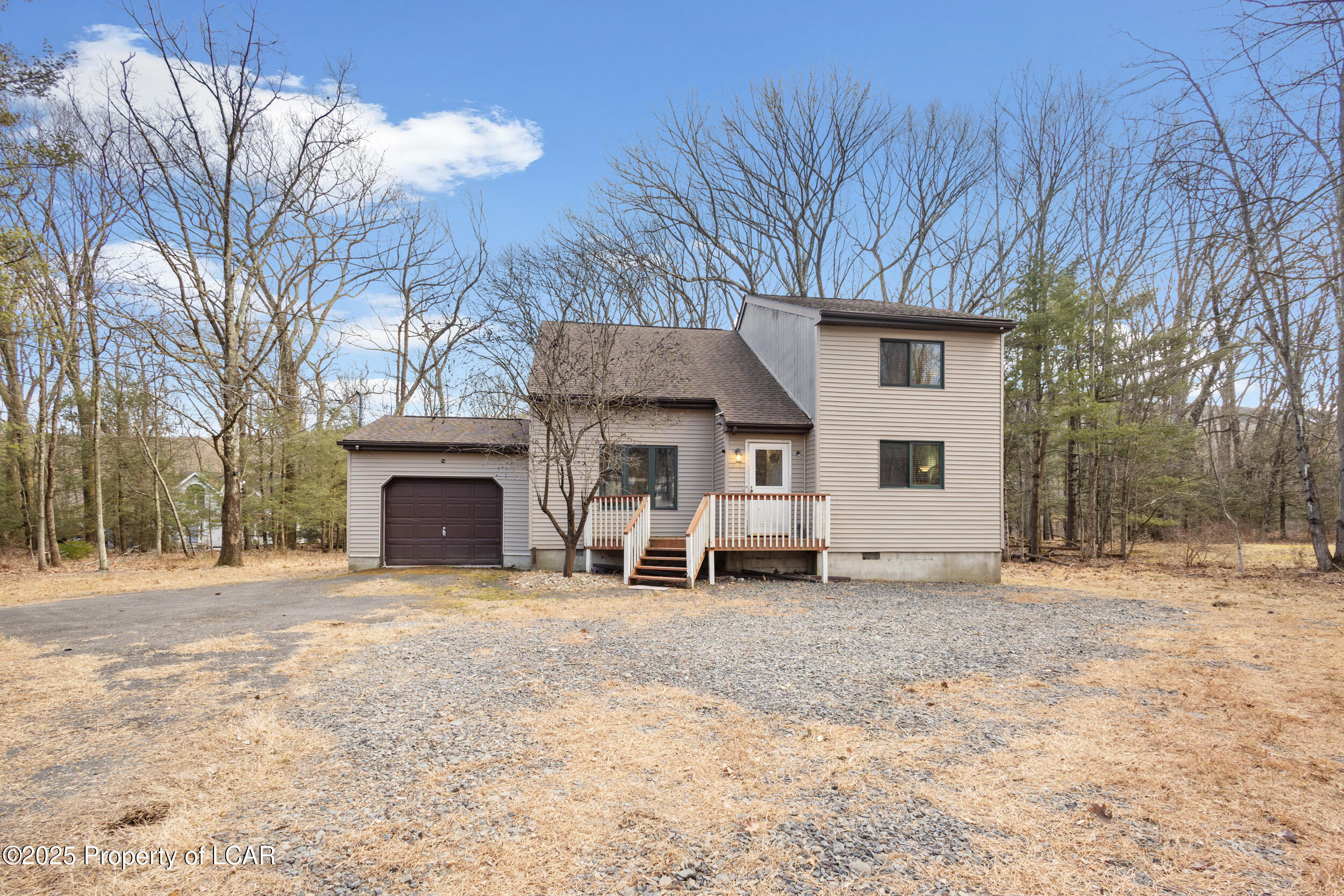 144 Gravatts Way, Tannersville, Pennsylvania image 1